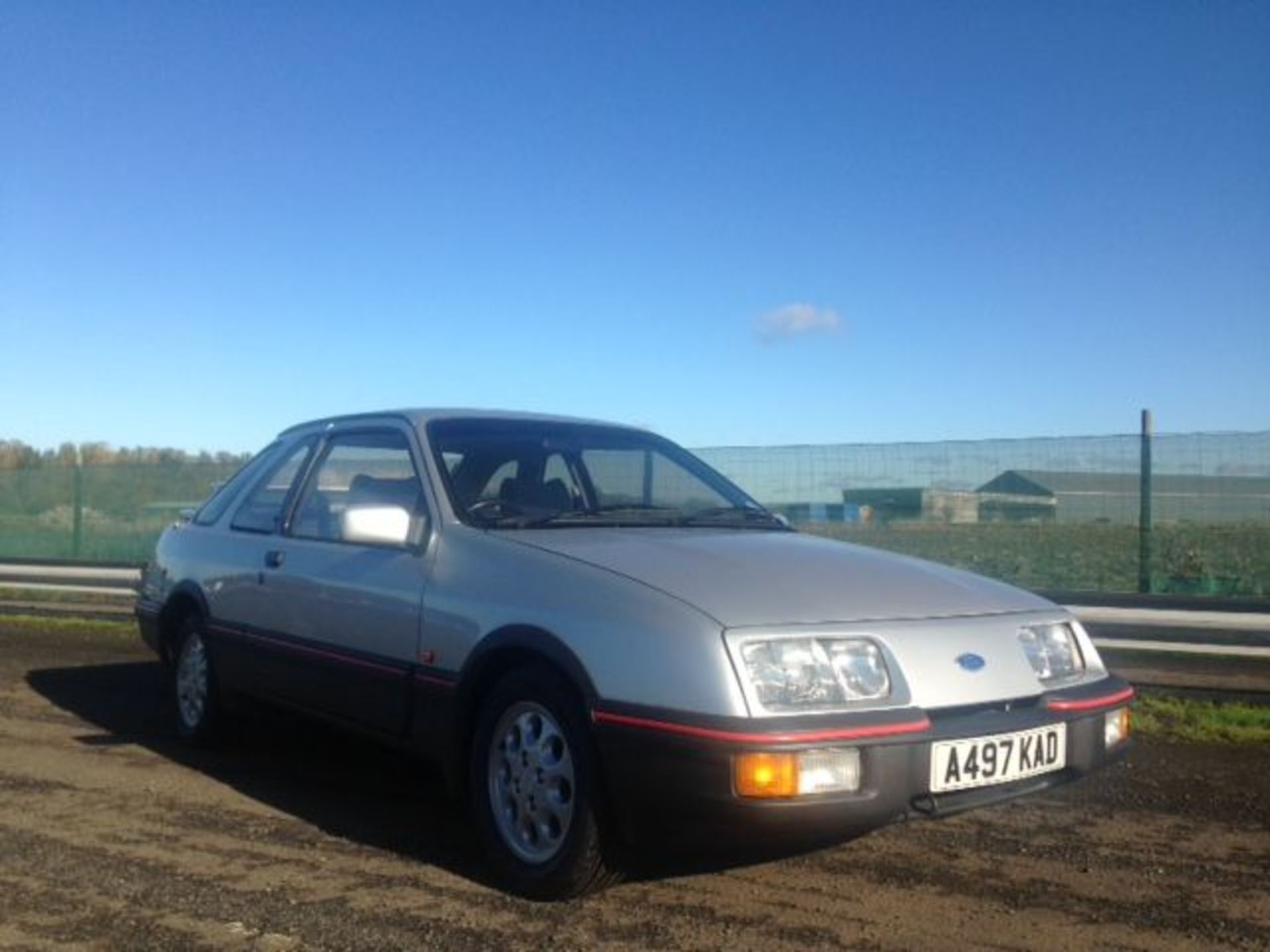 FORD SIERRA XR4 I - 2792cc - Image 2 of 24