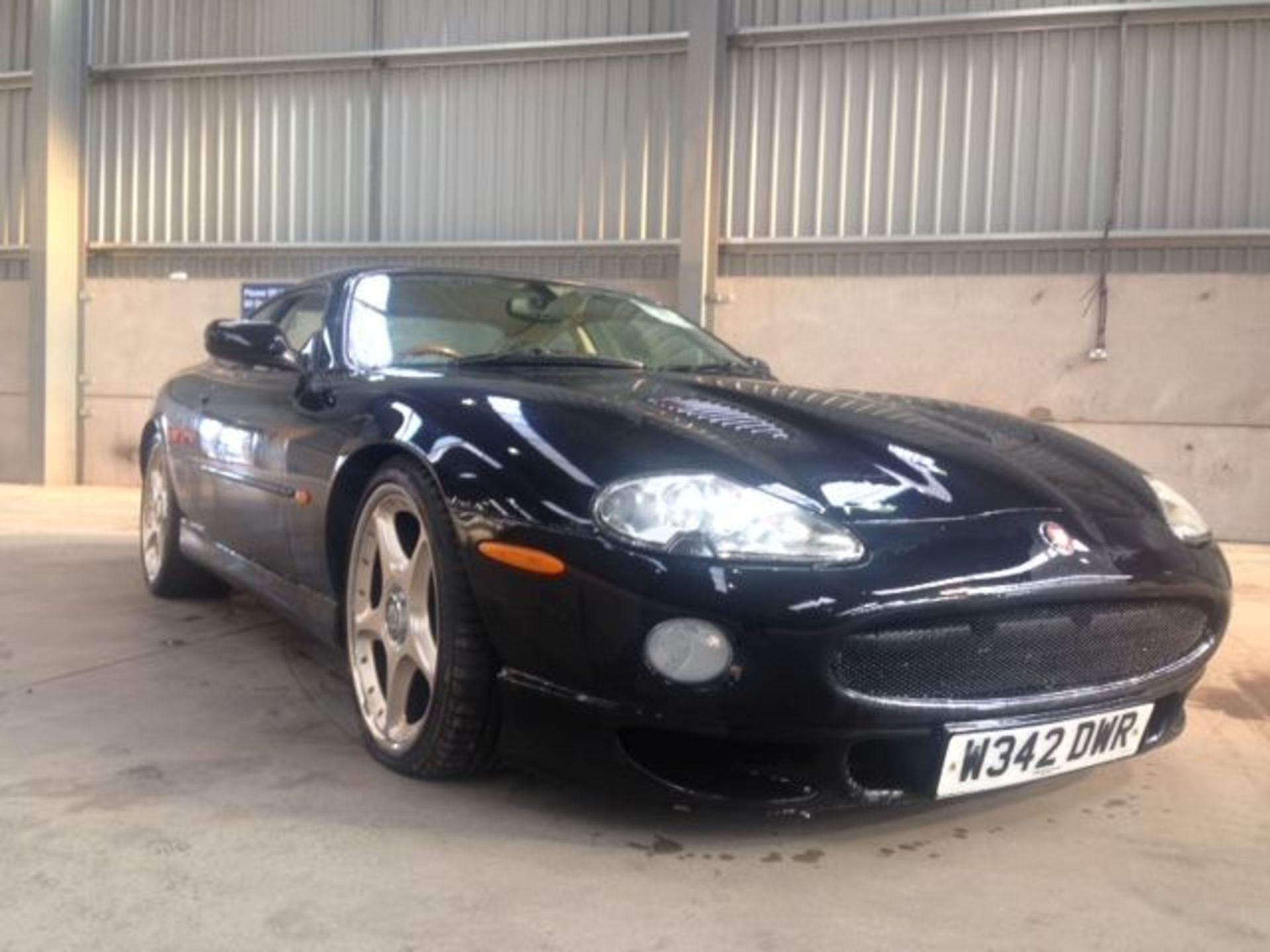 JAGUAR XKR AUTO - 3996cc - Image 2 of 18