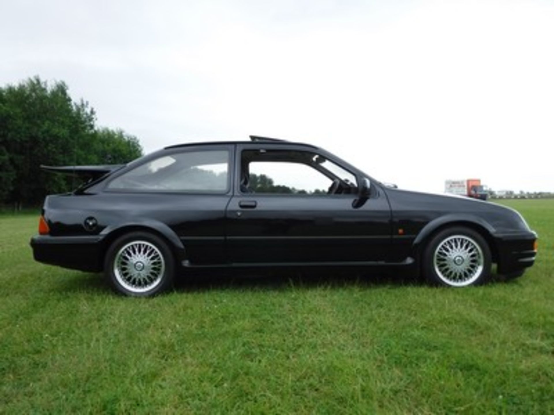 FORD SIERRA RS COSWORTH - 1993cc - Image 97 of 102