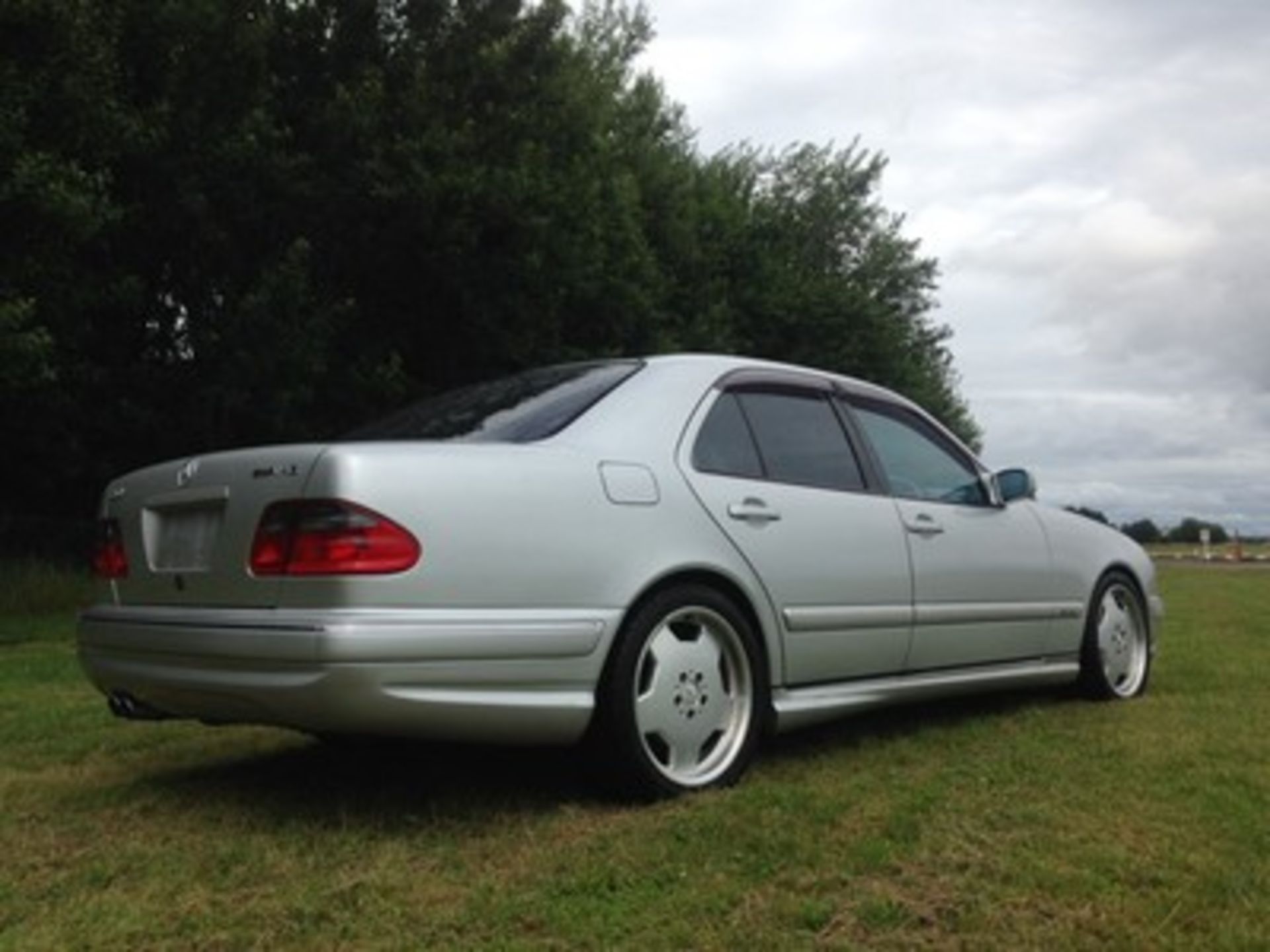 MERCEDES E55 AMG - 5439cc - Image 8 of 22