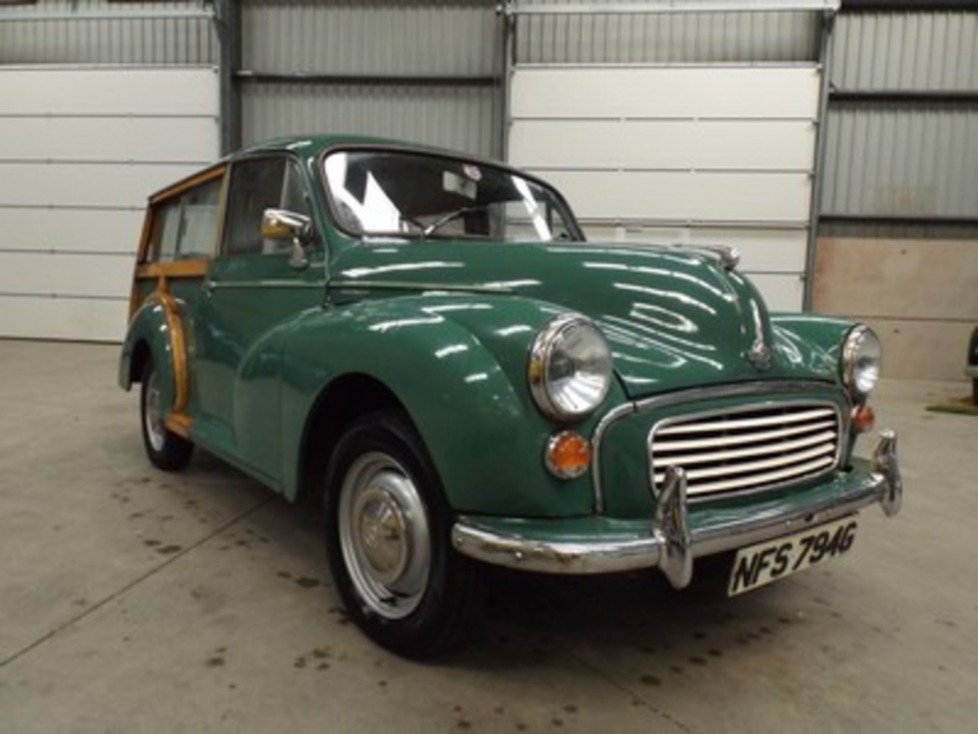 MORRIS MINOR 1000 - 1098cc - Image 2 of 16