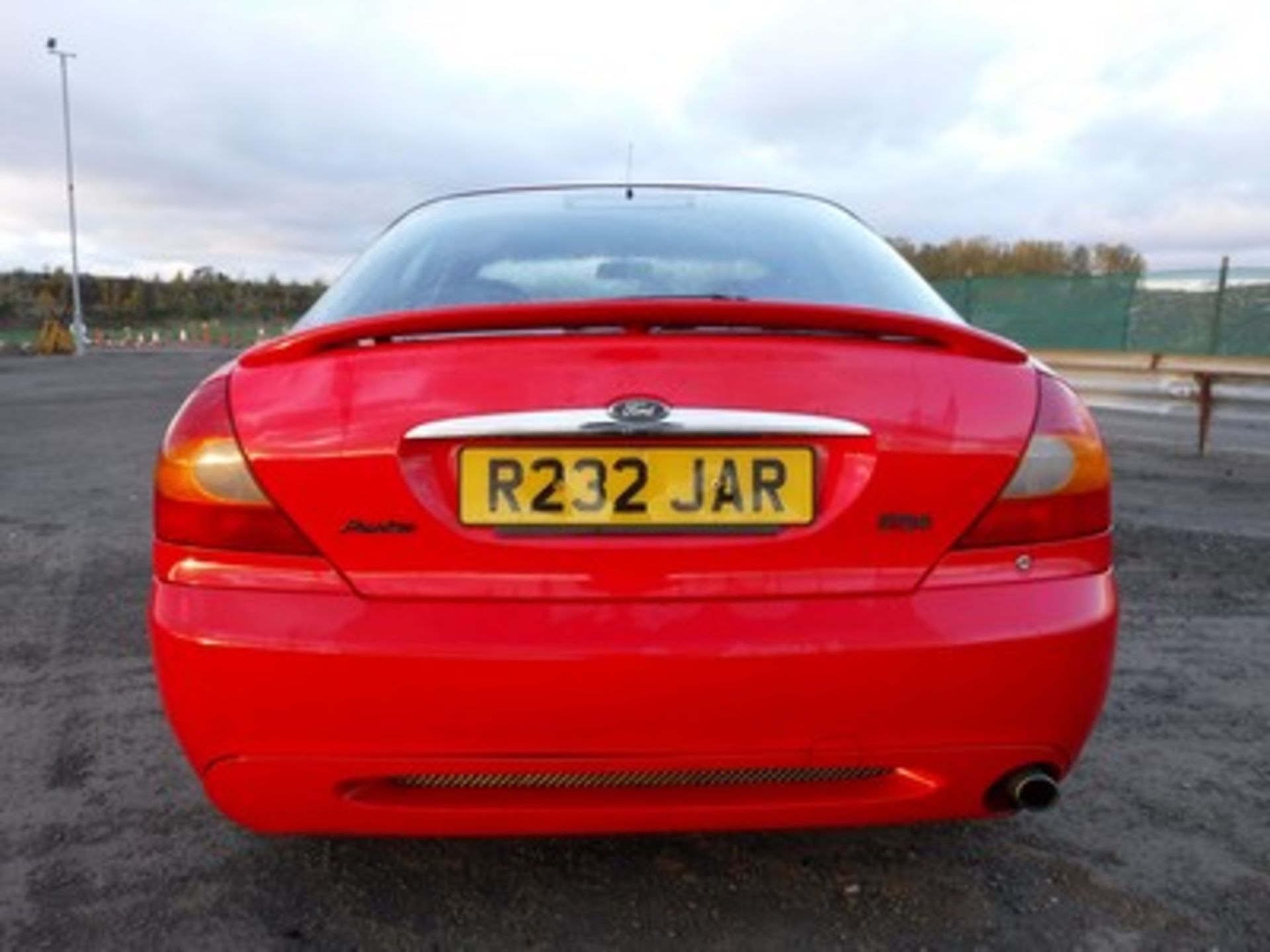FORD MONDEO ST 24 V6 - 2497cc - Image 15 of 24