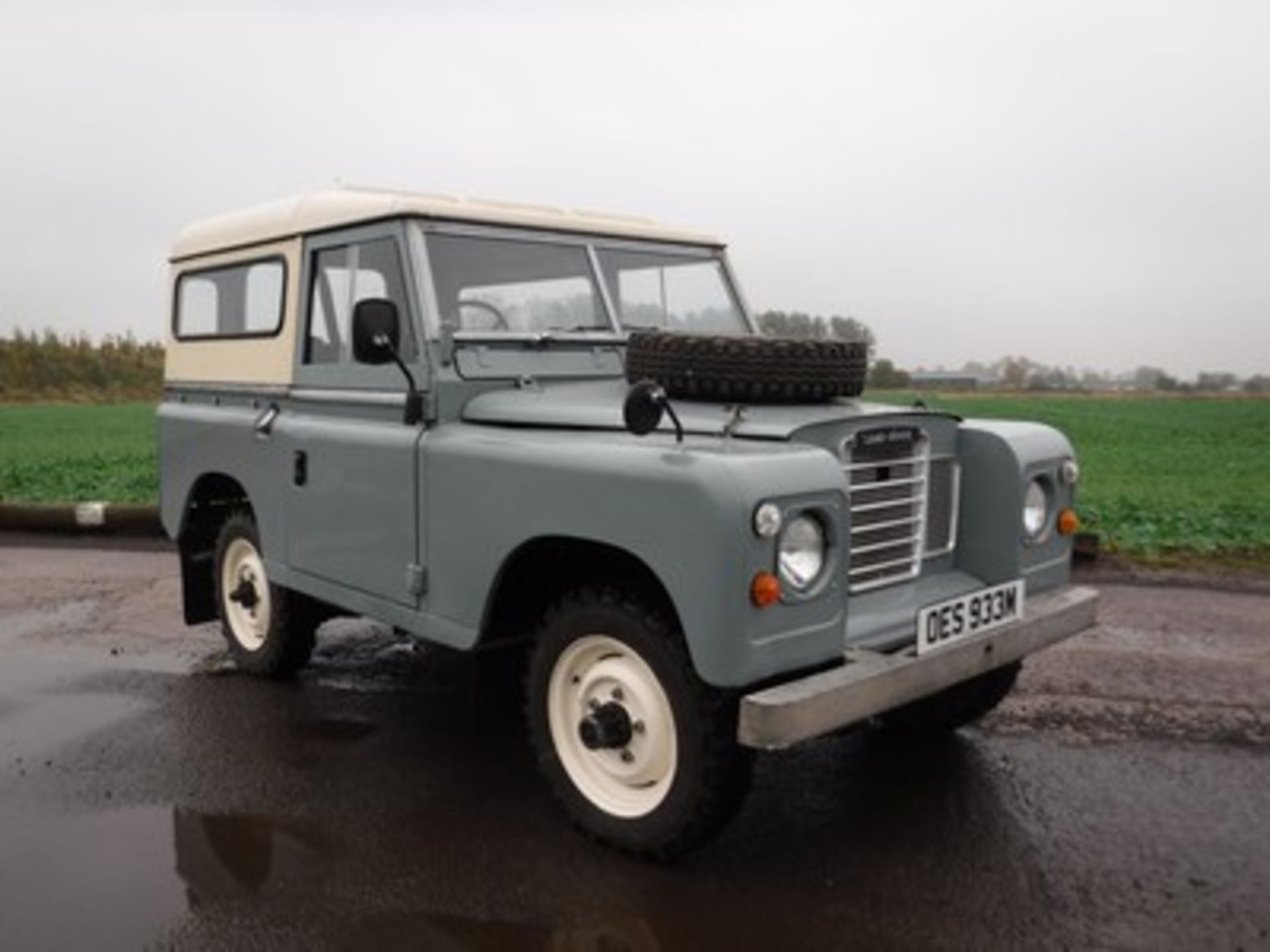 LAND ROVER 88" - 4 CYL - 2286cc - Image 2 of 26