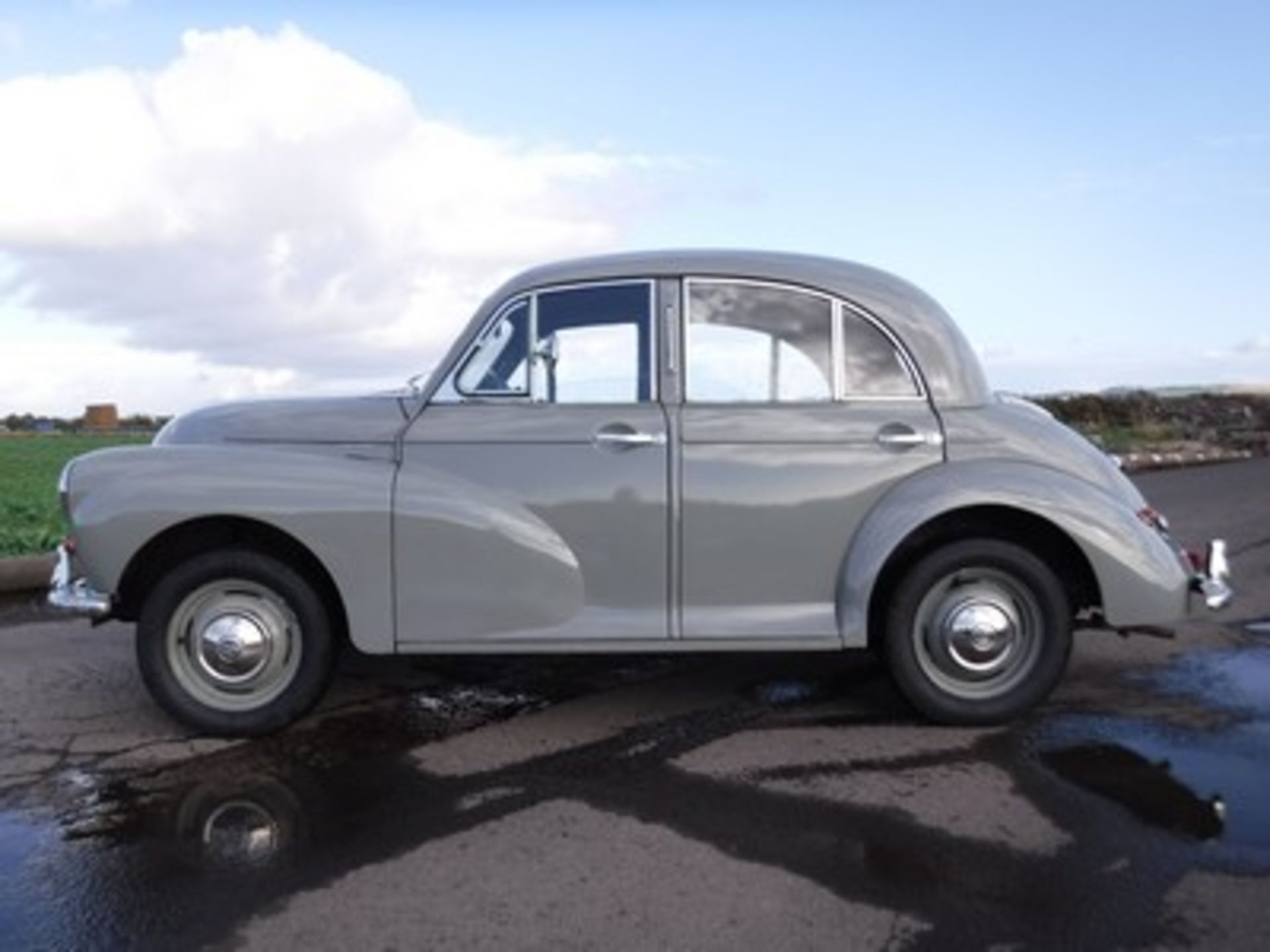 MORRIS MINOR - Image 24 of 36