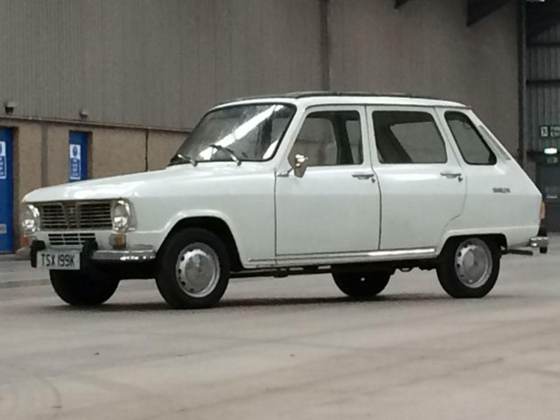 RENAULT 6 TL - 1108cc - Image 13 of 34