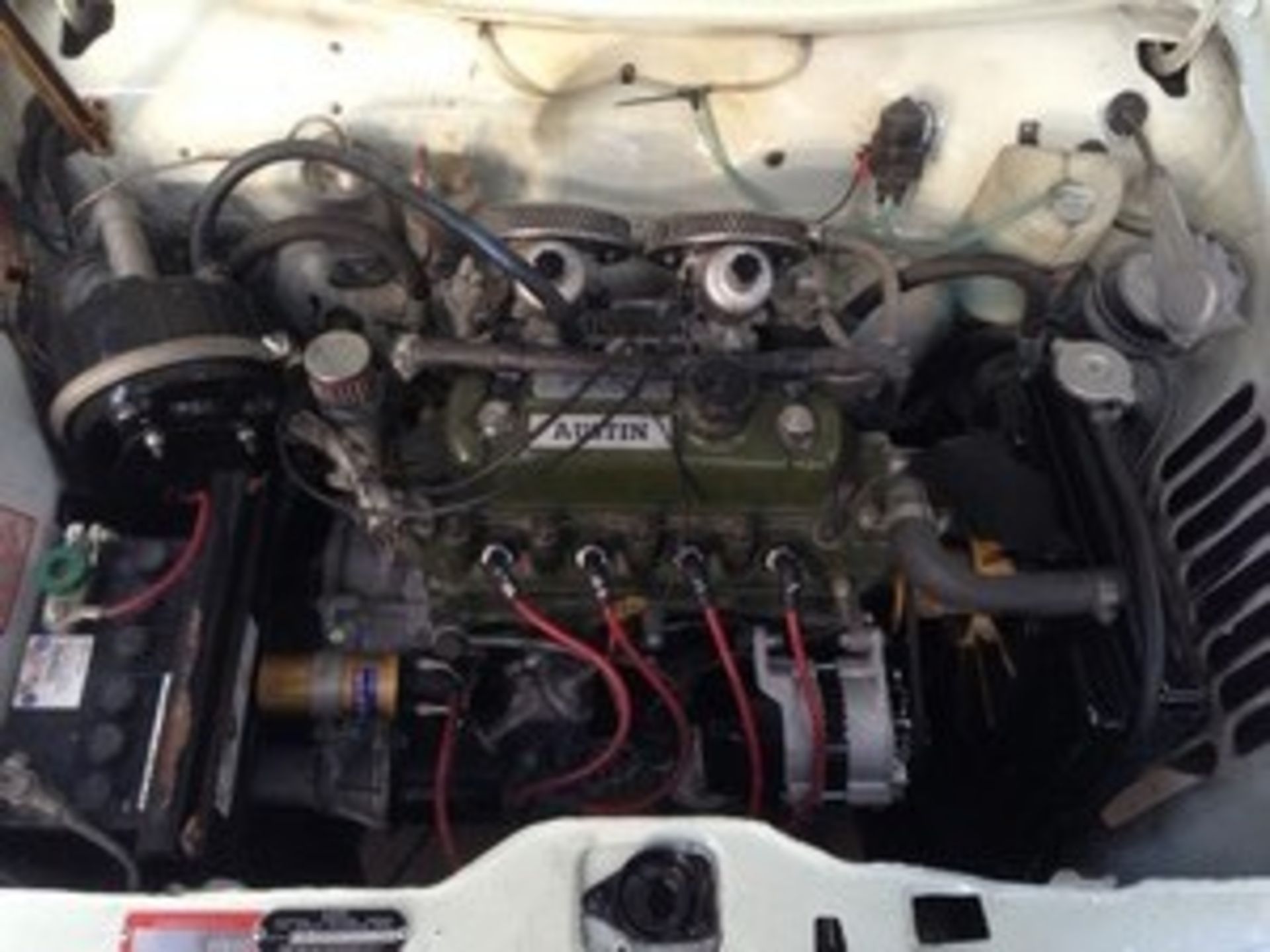 AUSTIN 1300 GT - 1275cc - Image 11 of 12