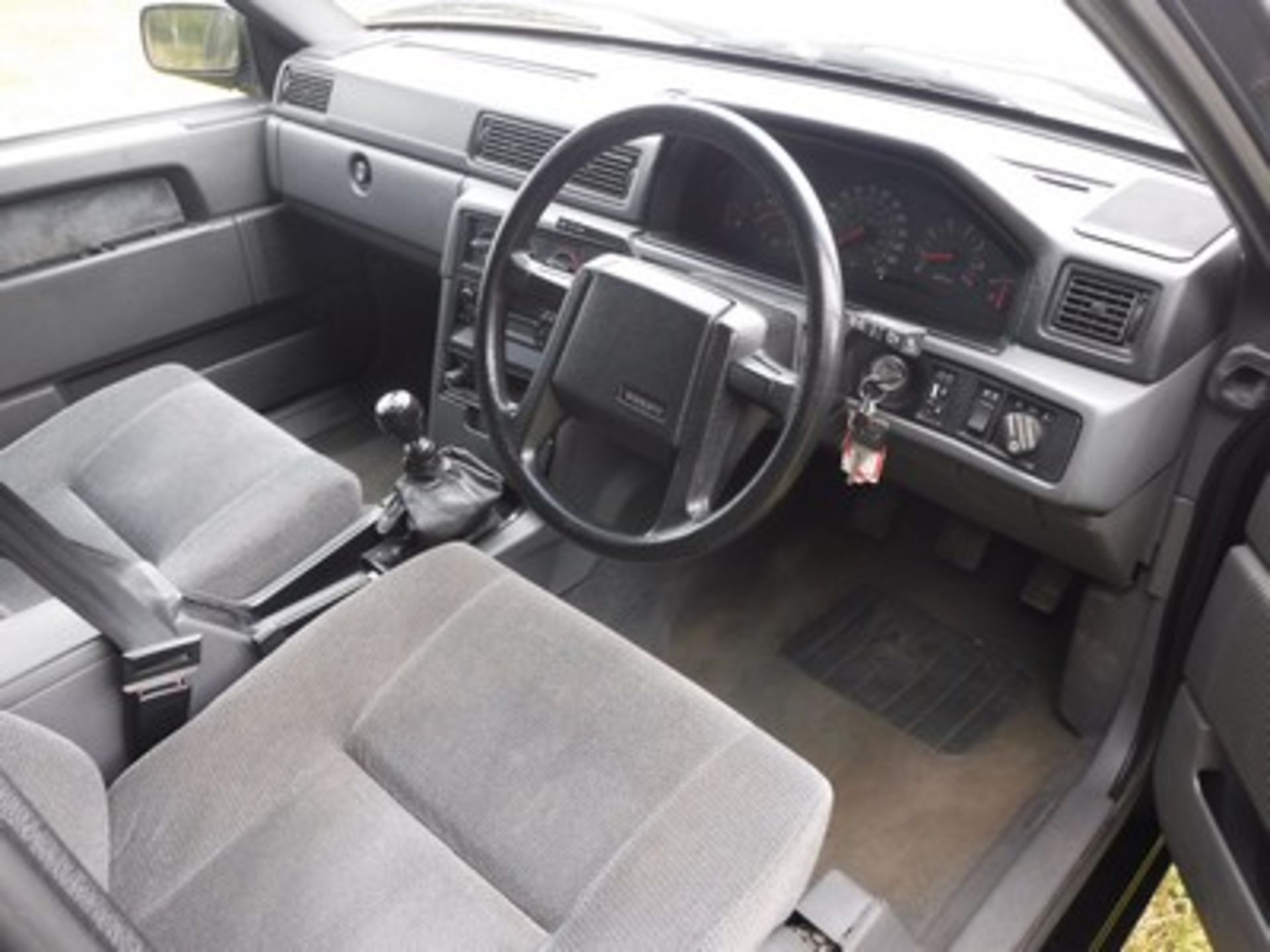 VOLVO 940 GL - 1986cc - Image 17 of 26