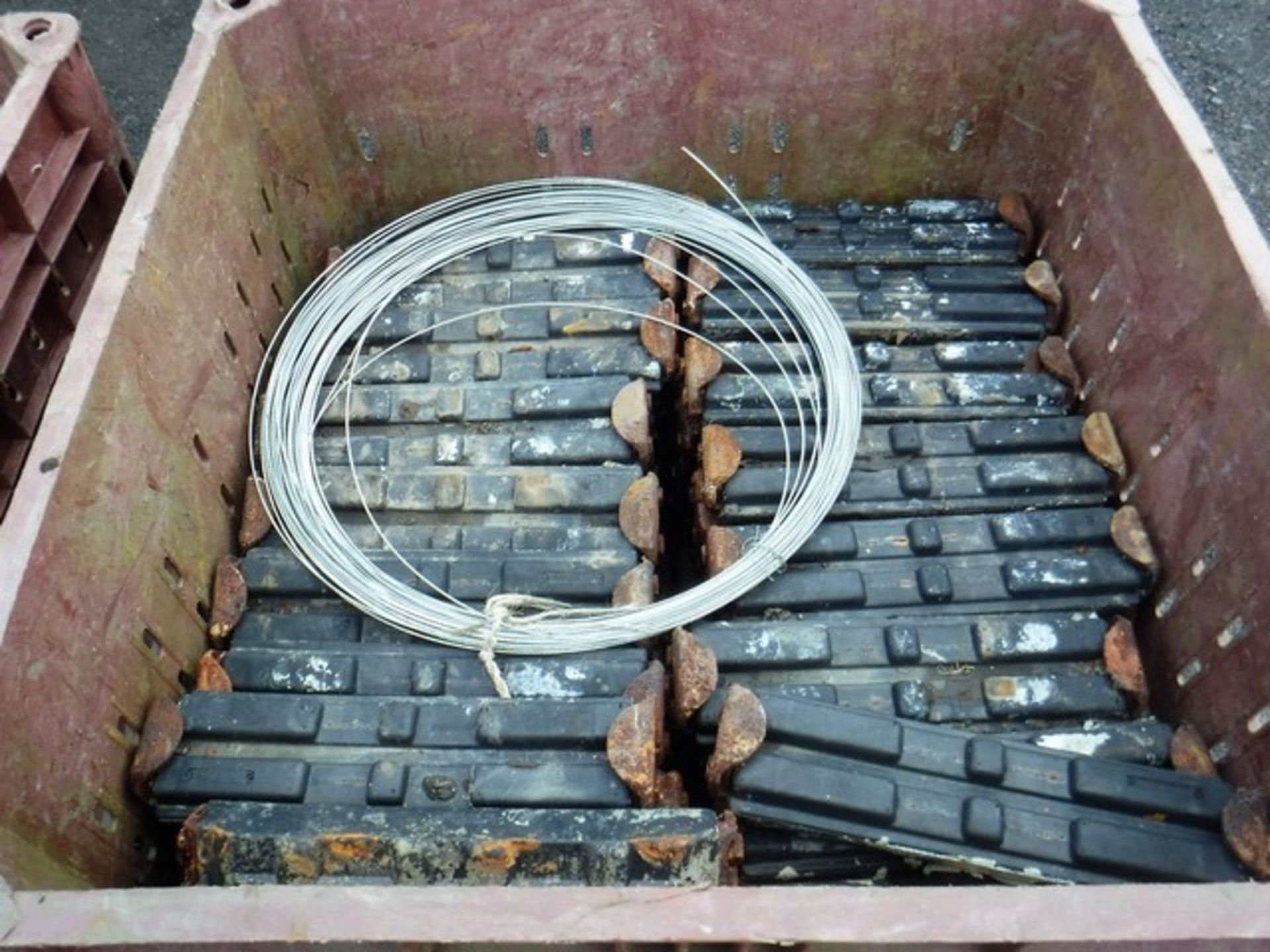 BOX OF USED TRACK PADS FOR EXCAVATORS