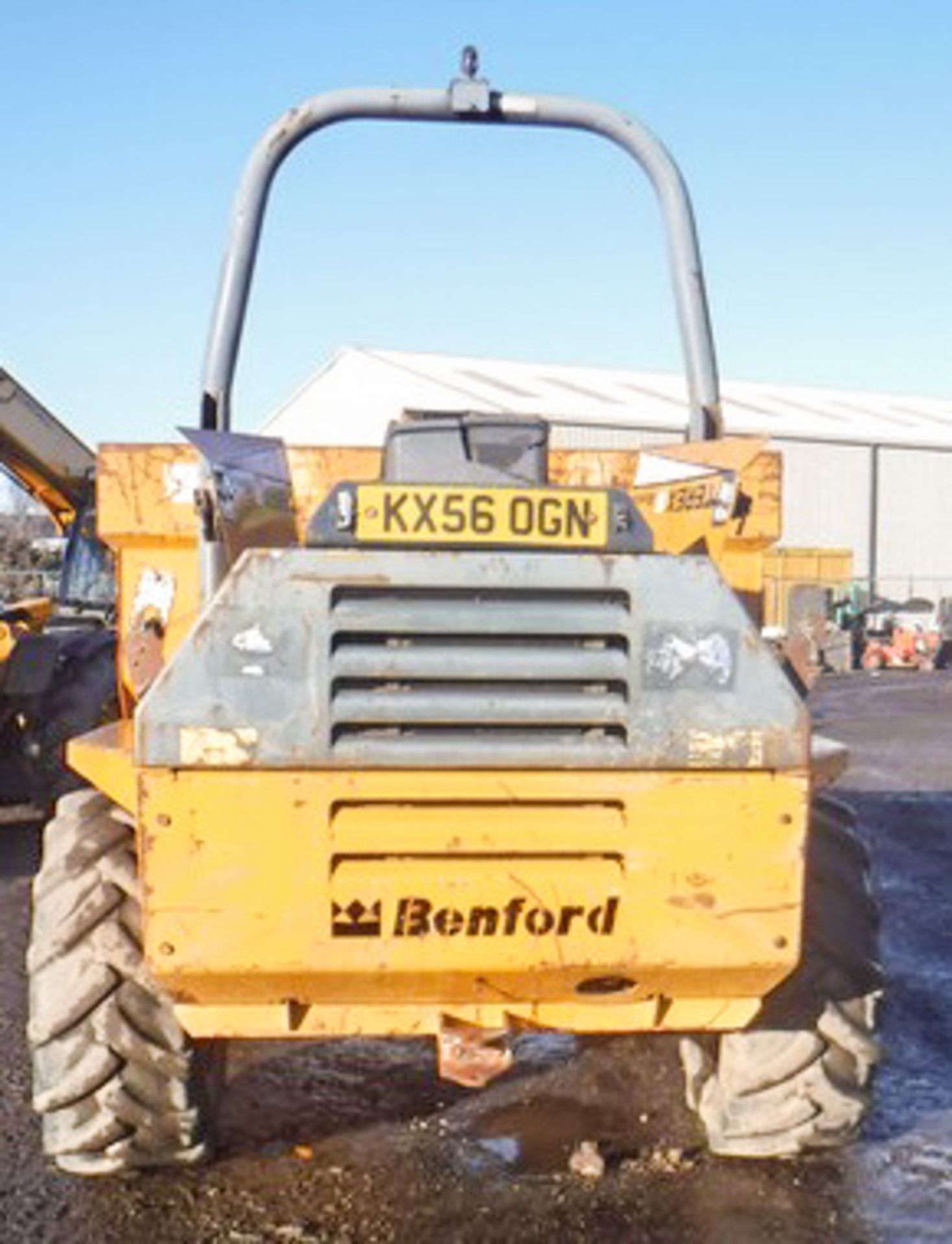 2004 TEREX PT6000, 6 TON STRAIGHT SKIP DUMPER, REG NO - KX56OGN, S/N - E406EM491, 3002HRS ON CLOCK N - Image 4 of 5