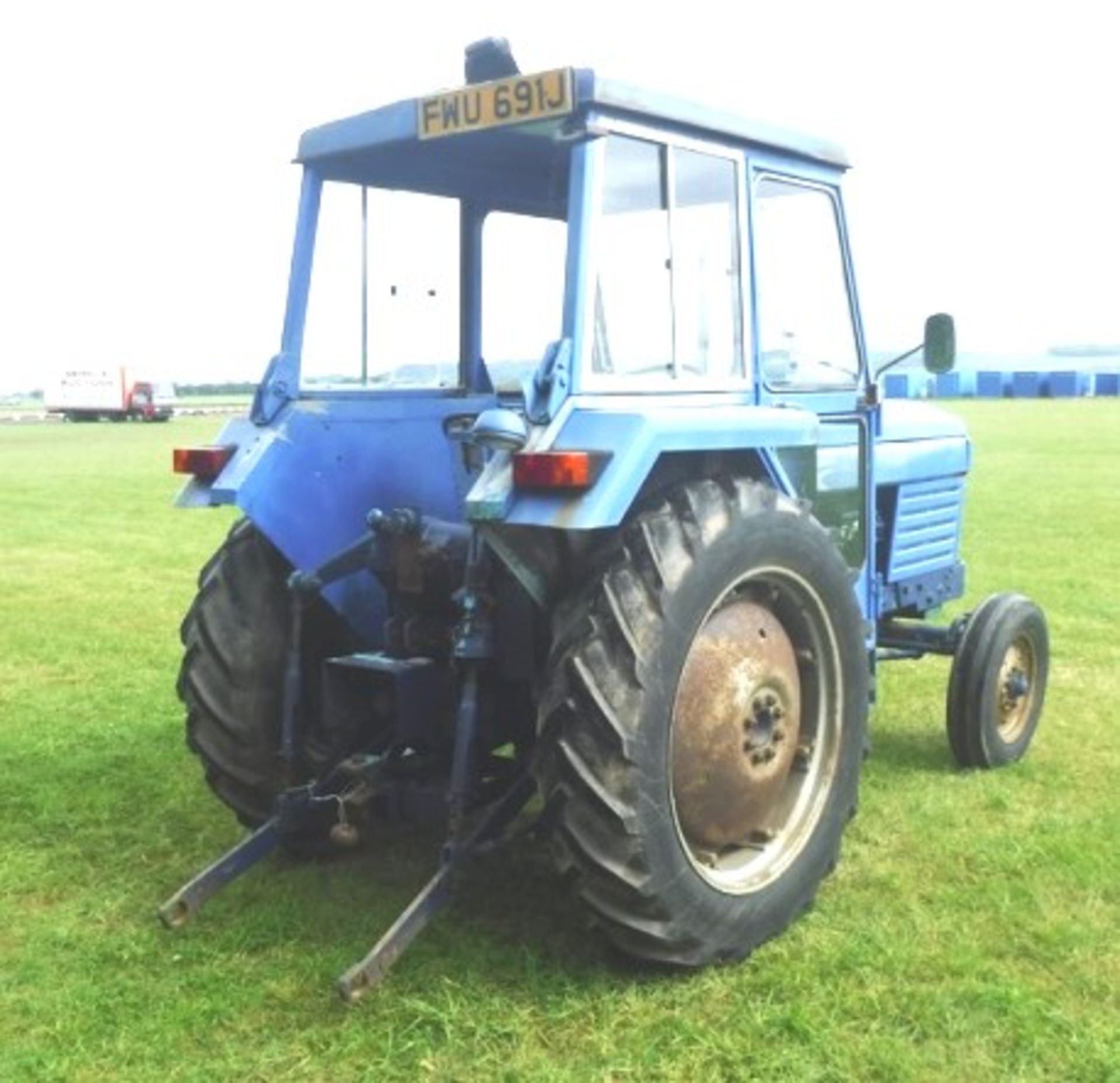 1970 LEYLAND 344 2 DR DIESEL TRACTOR (BLUE) - Image 15 of 19