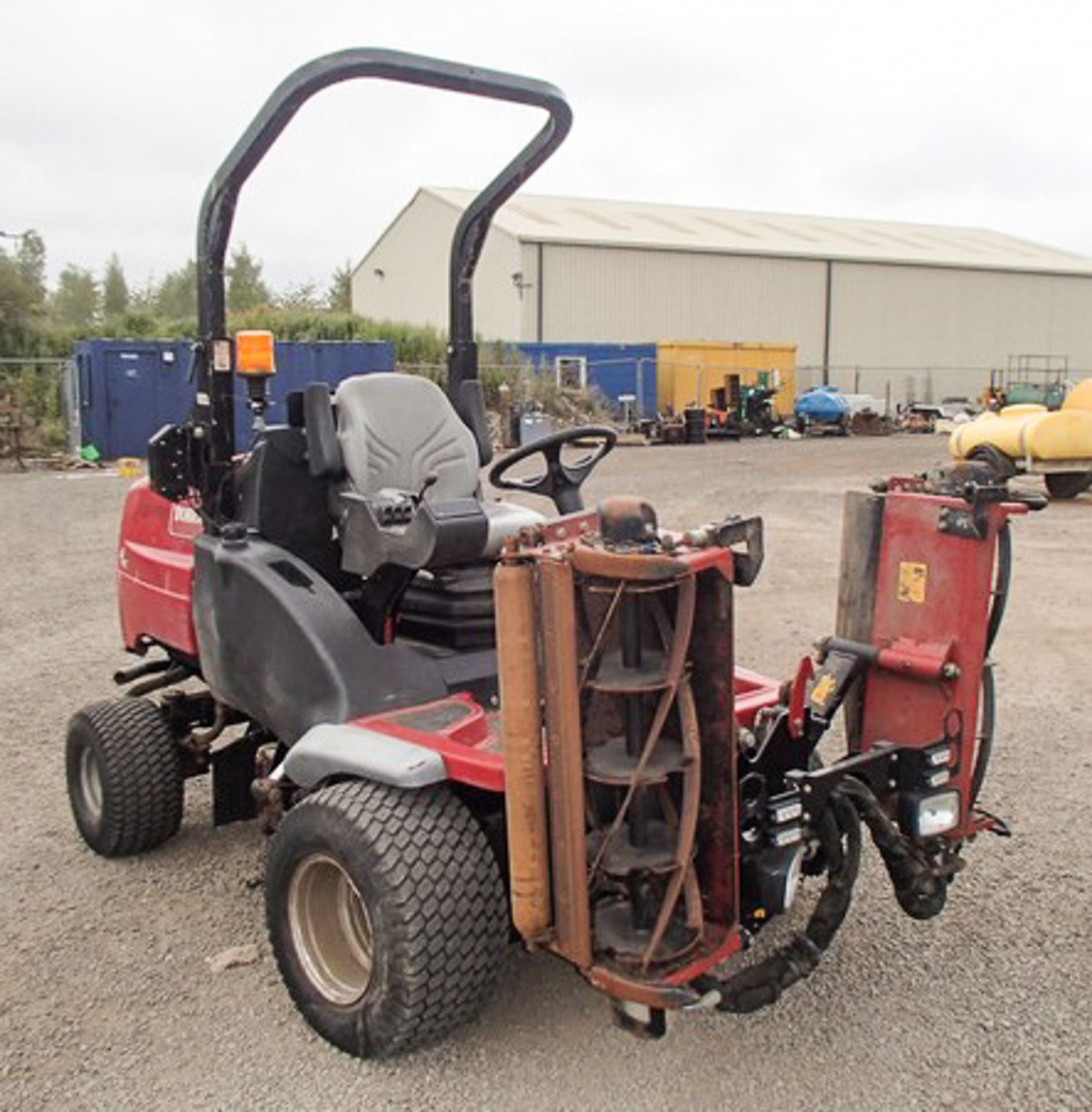 2012 TORO MOWING MACHINE, 2 AXLES, 1498CC, REG - SP61 EBZ - 1779 HRS (NOT VERIFIED) - Image 3 of 17