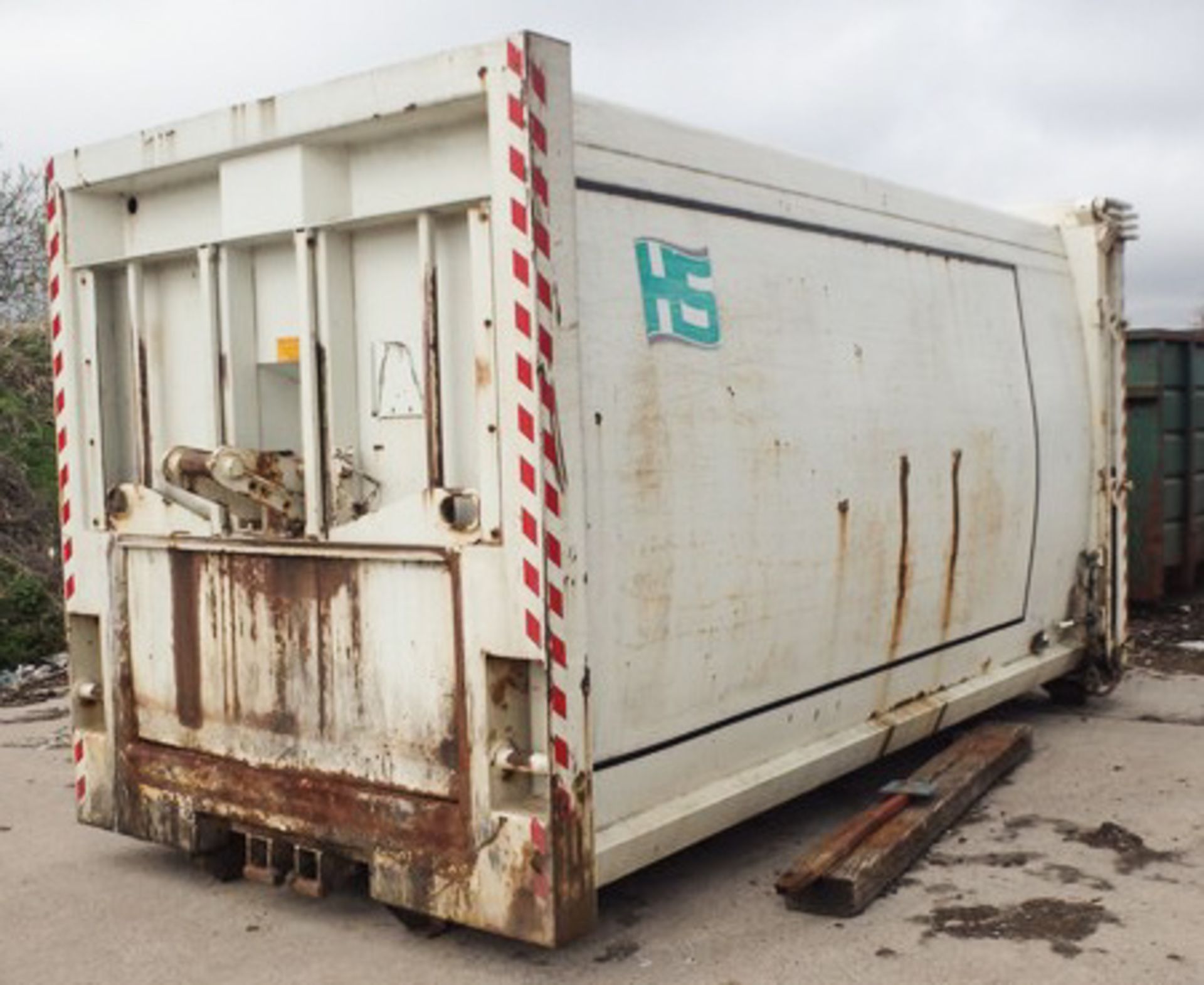 SELF LOADING DEMOUNTABLE WASTE CONTAINER C/W OPENING REAR DOOR, ASSET NO Z2673*** SOLD FROM SITE - L