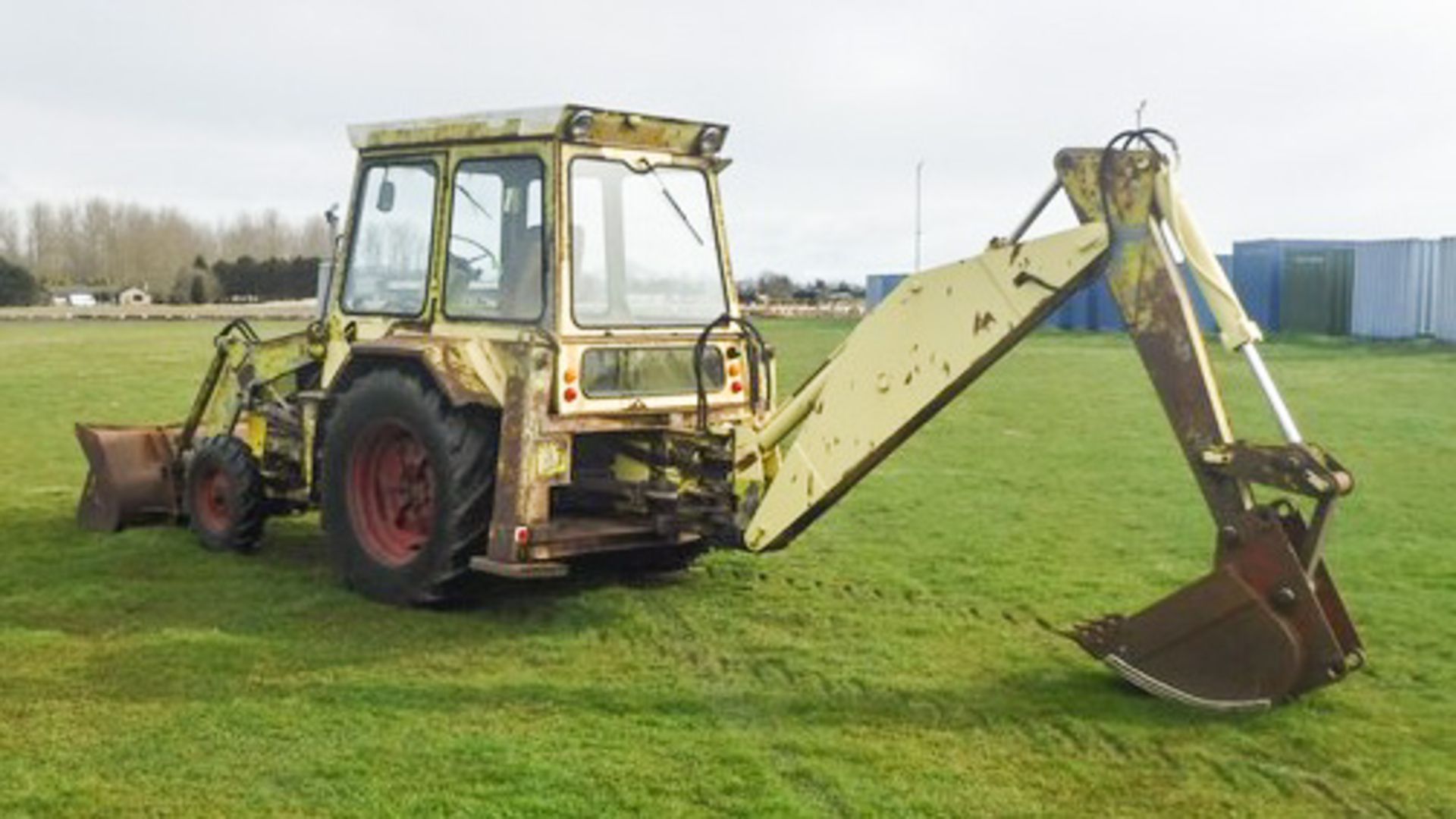 1972/1973 HYMAC 270 BACKHOE LOADER, SN 207-270, 4182 HOURS (NOT VERIFIED), ENGINE NO C407354, CHASSI - Image 7 of 11