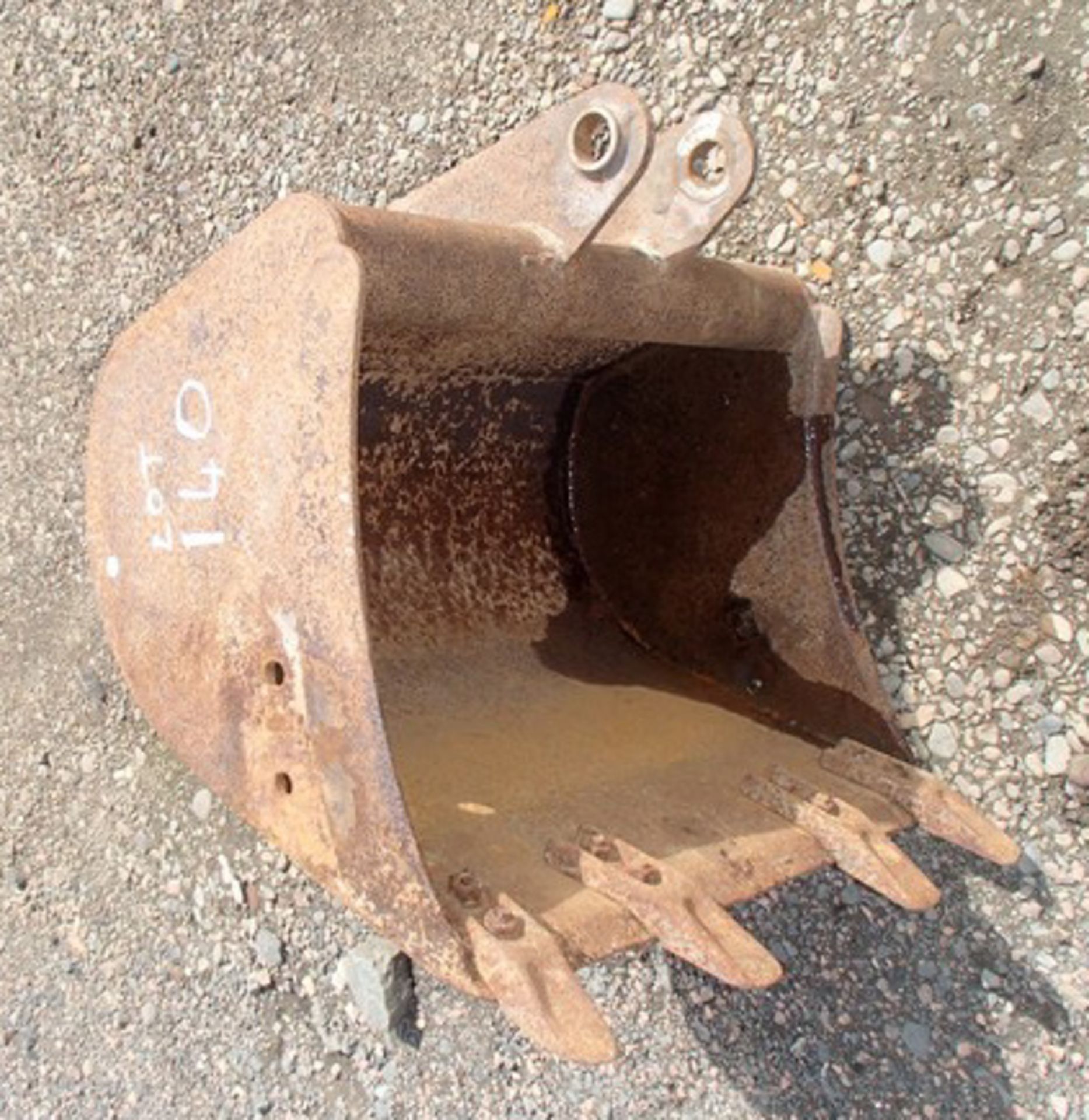 2FT MINI DIGGER BUCKET