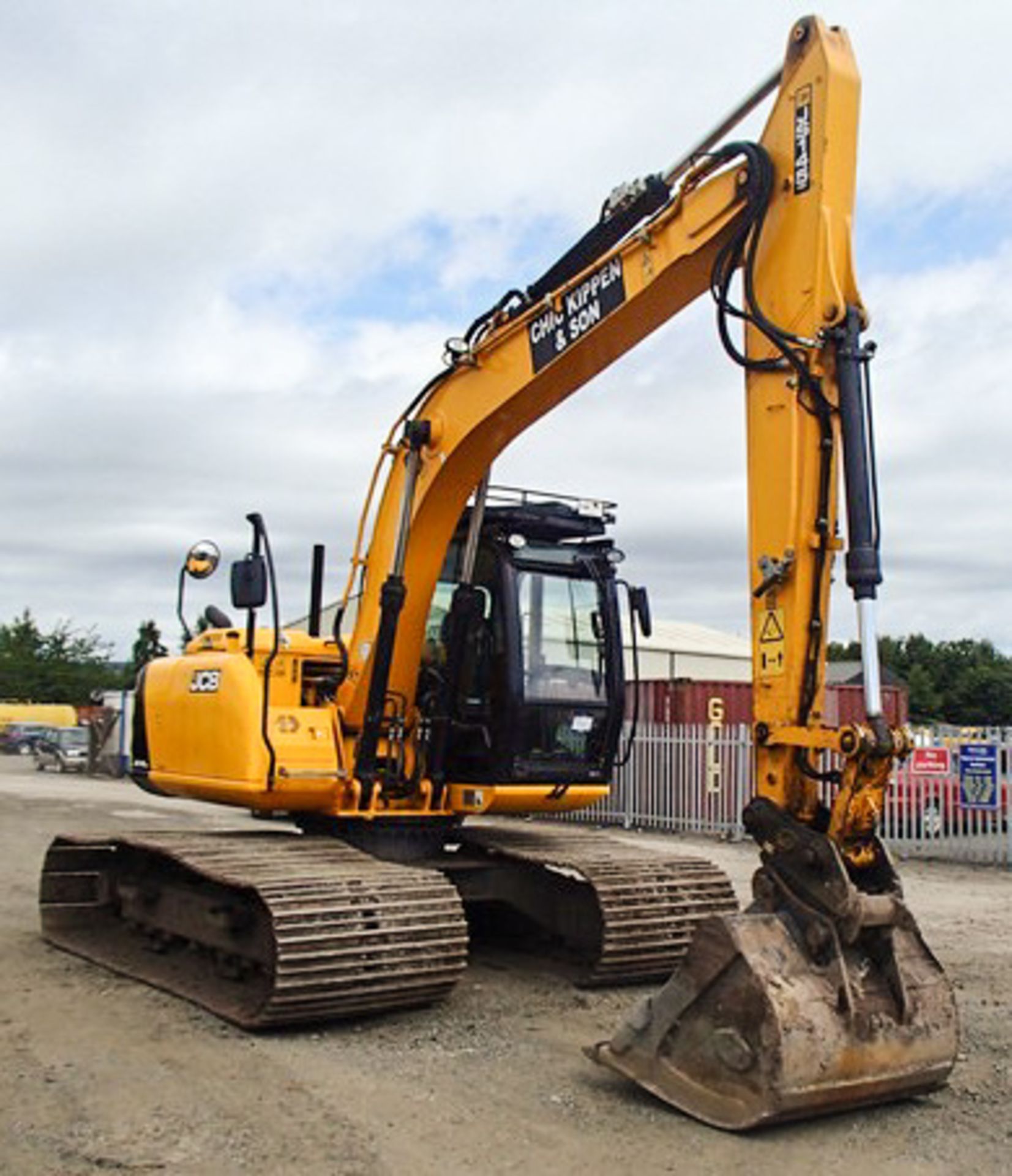 2014 JCB 145HD WIDESPREAD, S/N JCBJS14EV023, 1875HRS (NOT VERIFIED) C/W 2 SETS OF TRACKS STANDARD & - Image 3 of 35