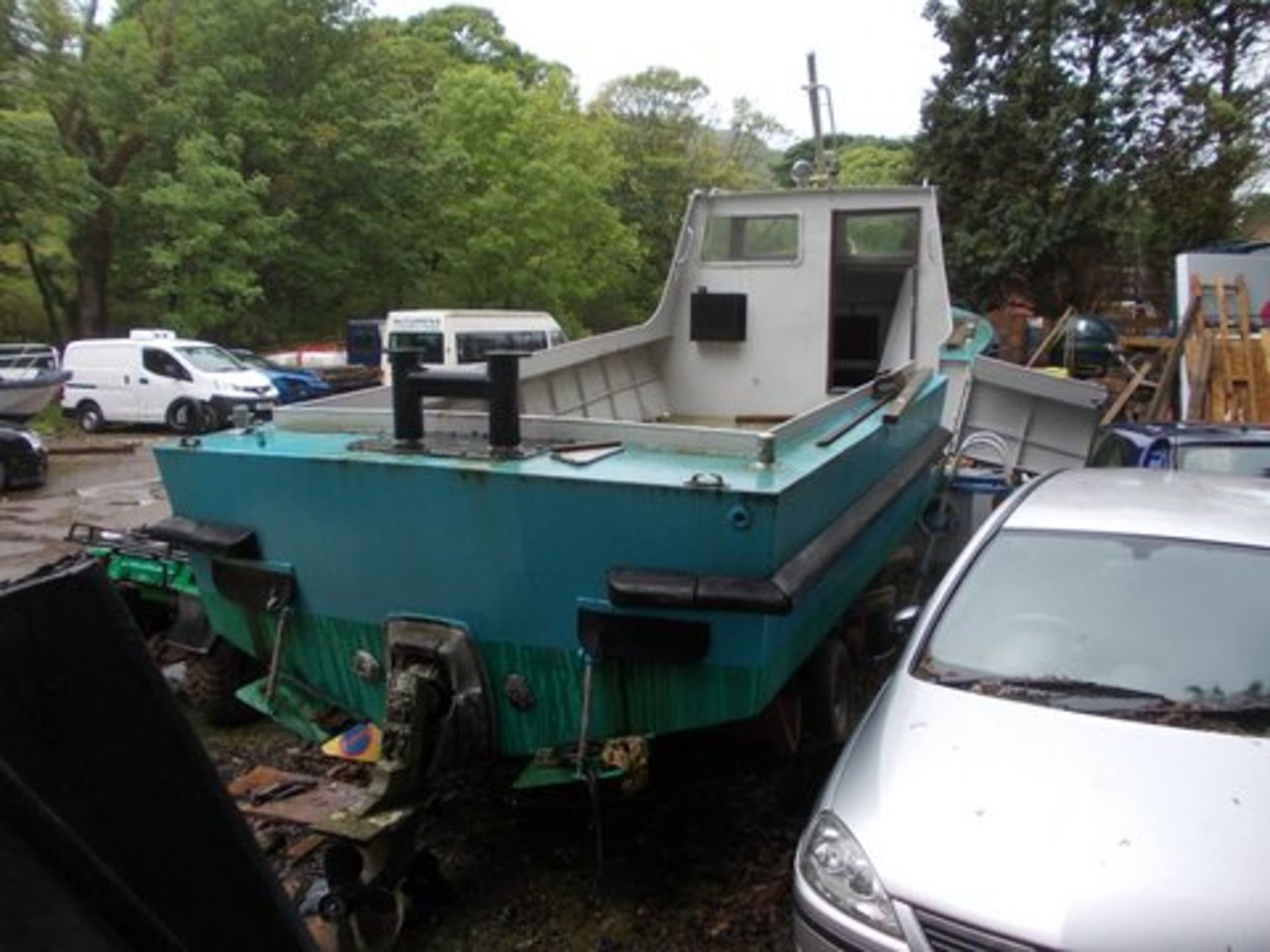 28FT (APPROX) STEEL WORK BOAT, VOLVO TMD41B ENGINE ON STERN LEG** 10% BUYERS PREMIUM **** SOLD FROM - Bild 2 aus 9