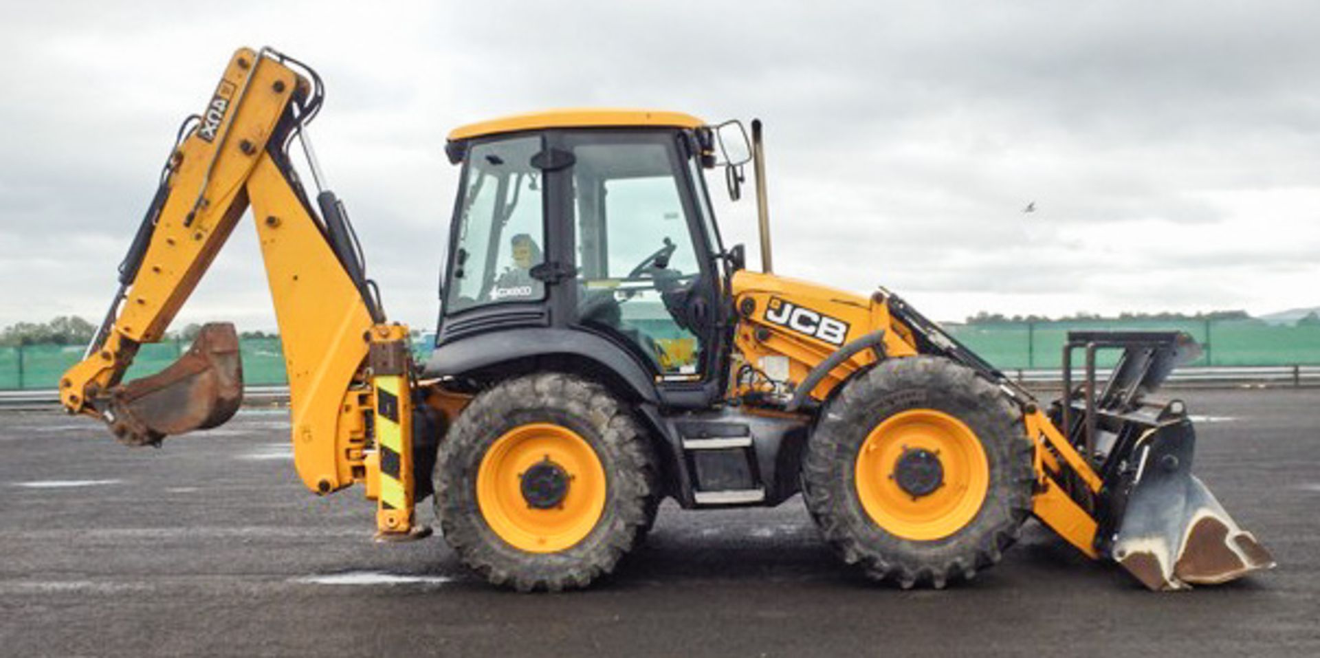 2012 JCB 4CX SITEMASTER, 14H3WM, REG - 131-TS-1132, S/N JCB4CX4WK02108032, TIER 3 ENGINE, HAMMER PIP - Image 4 of 20