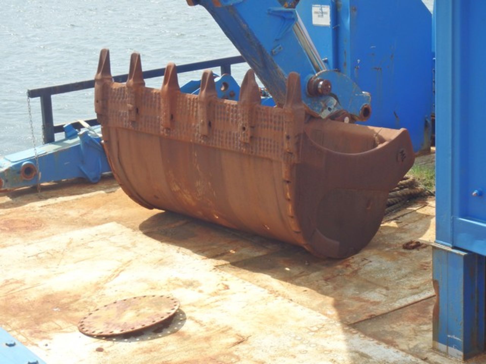 1957 STEEL DUMB BARGE WITH LIEBERR 962 EXCAVATOR C/W 3M & 5M BUCKETS, 3 X 16M SPUD LEGS - WINCH OPER - Image 10 of 16