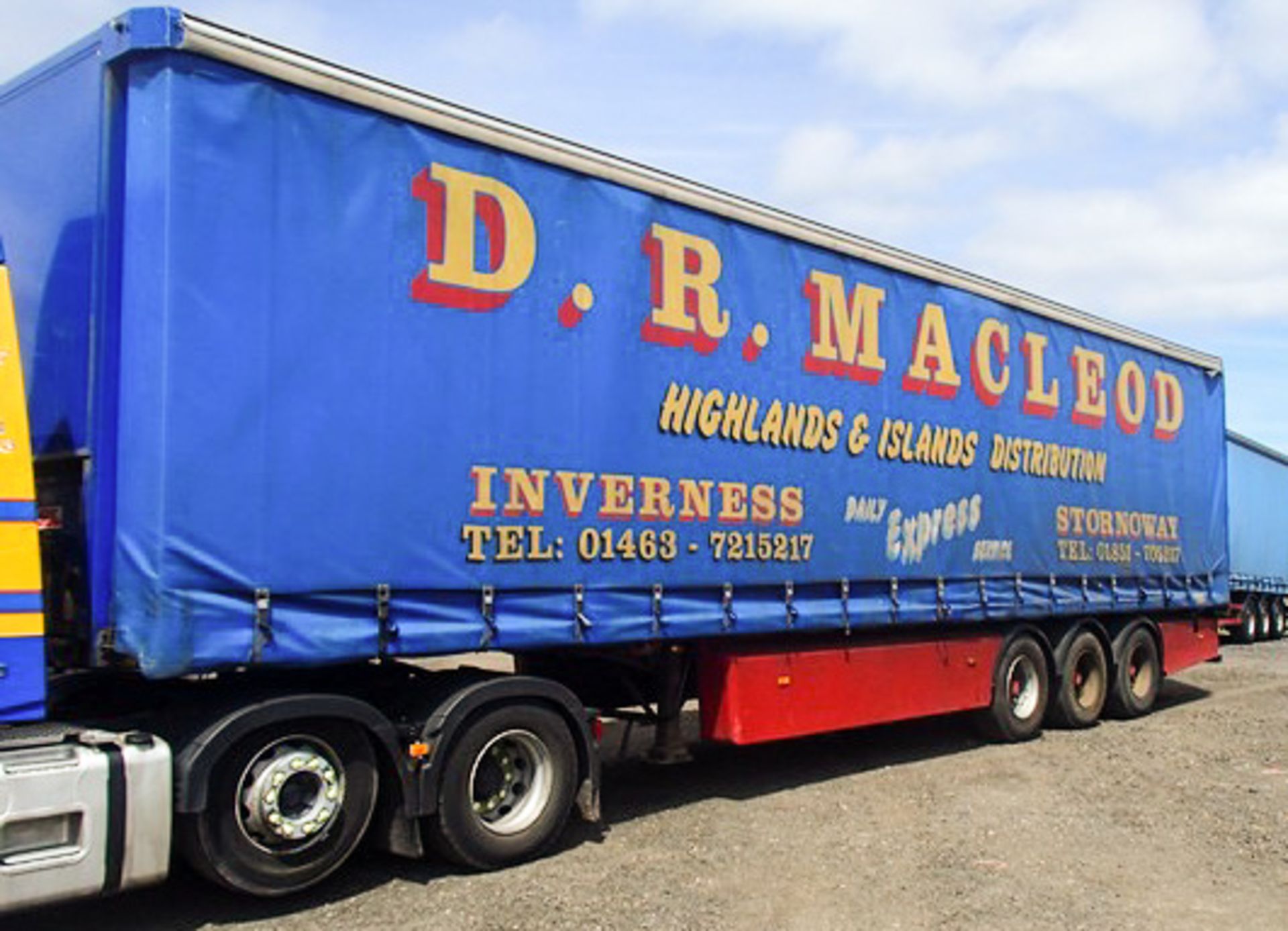 2007 S. D. C. CURTAINSIDER, TRAILER ID - C229027, 3 AXLES, MOT EXPIRY - 09/17