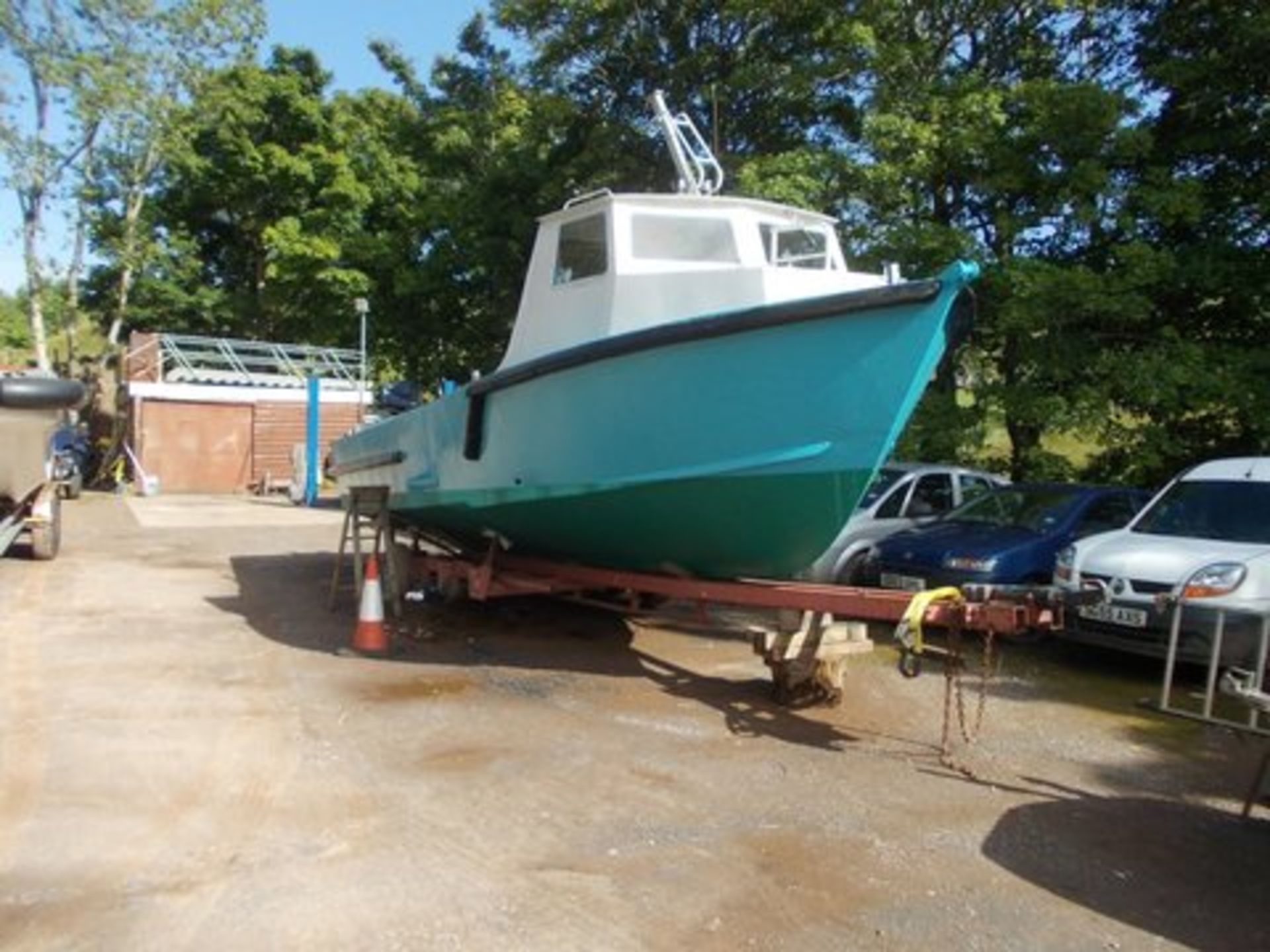 28FT (APPROX) STEEL WORK BOAT, VOLVO TMD41B ENGINE ON STERN LEG** 10% BUYERS PREMIUM **** SOLD FROM - Bild 9 aus 9