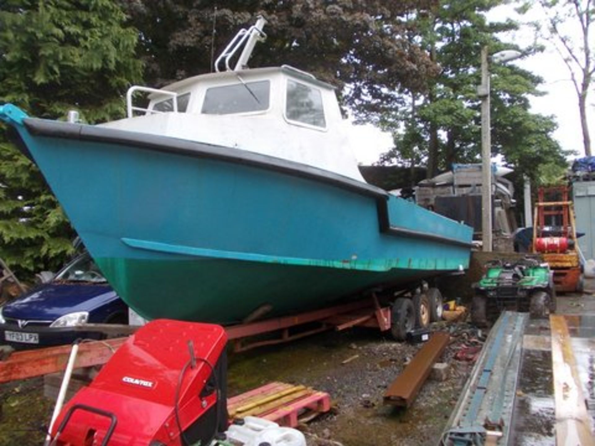 28FT (APPROX) STEEL WORK BOAT, VOLVO TMD41B ENGINE ON STERN LEG** 10% BUYERS PREMIUM **** SOLD FROM