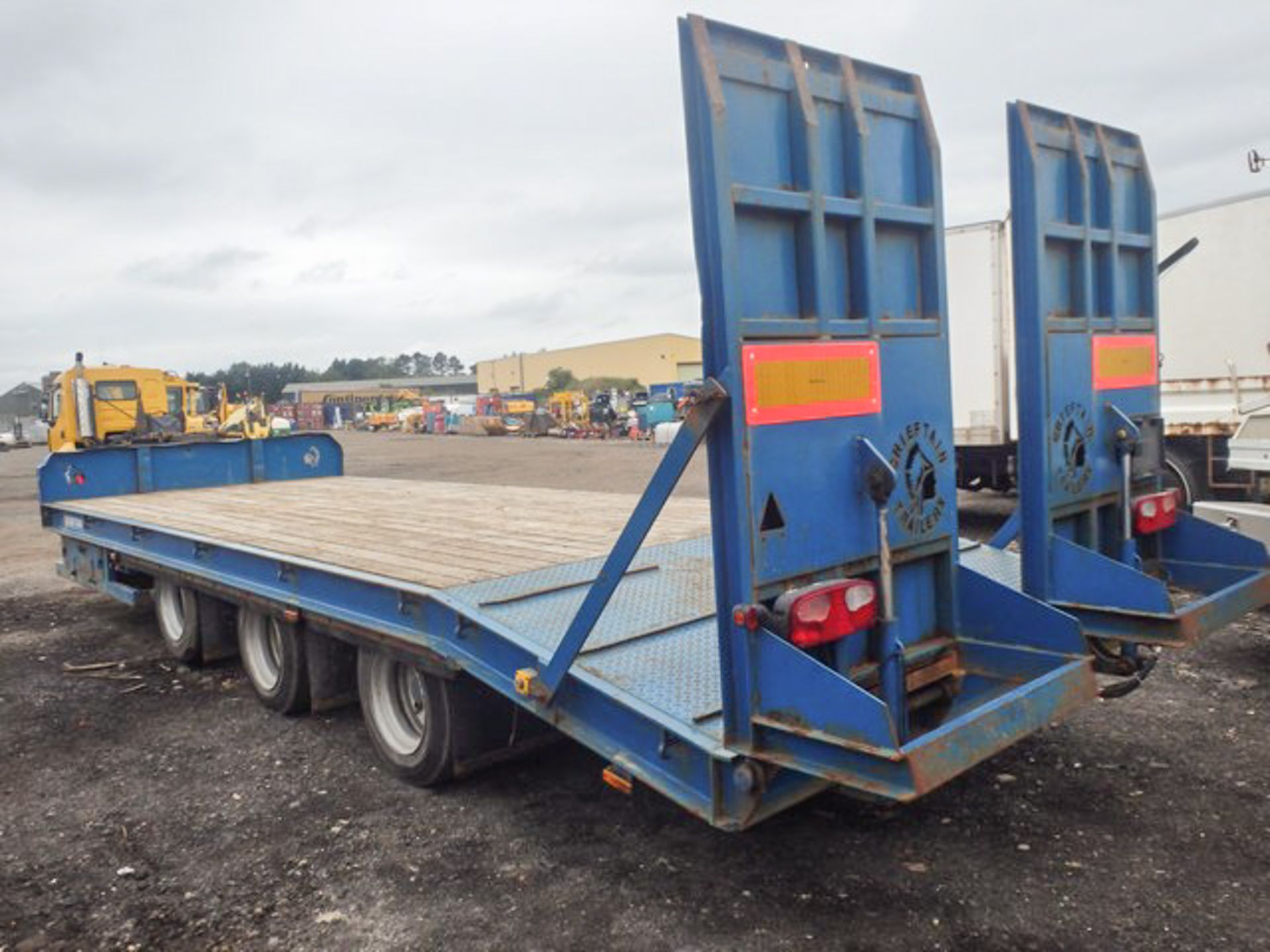 2008 CHIEFTAN TRI-AXLE PLANT TRAILER, S/N CDBLL1198 / C246071 - Bild 3 aus 9