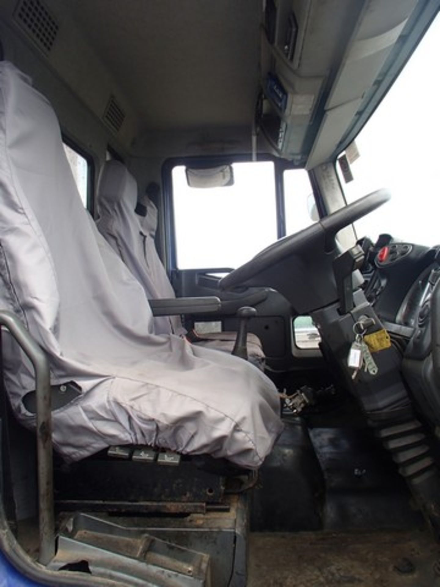 IVECO EUROCARGO - 3920cc - Bild 14 aus 21