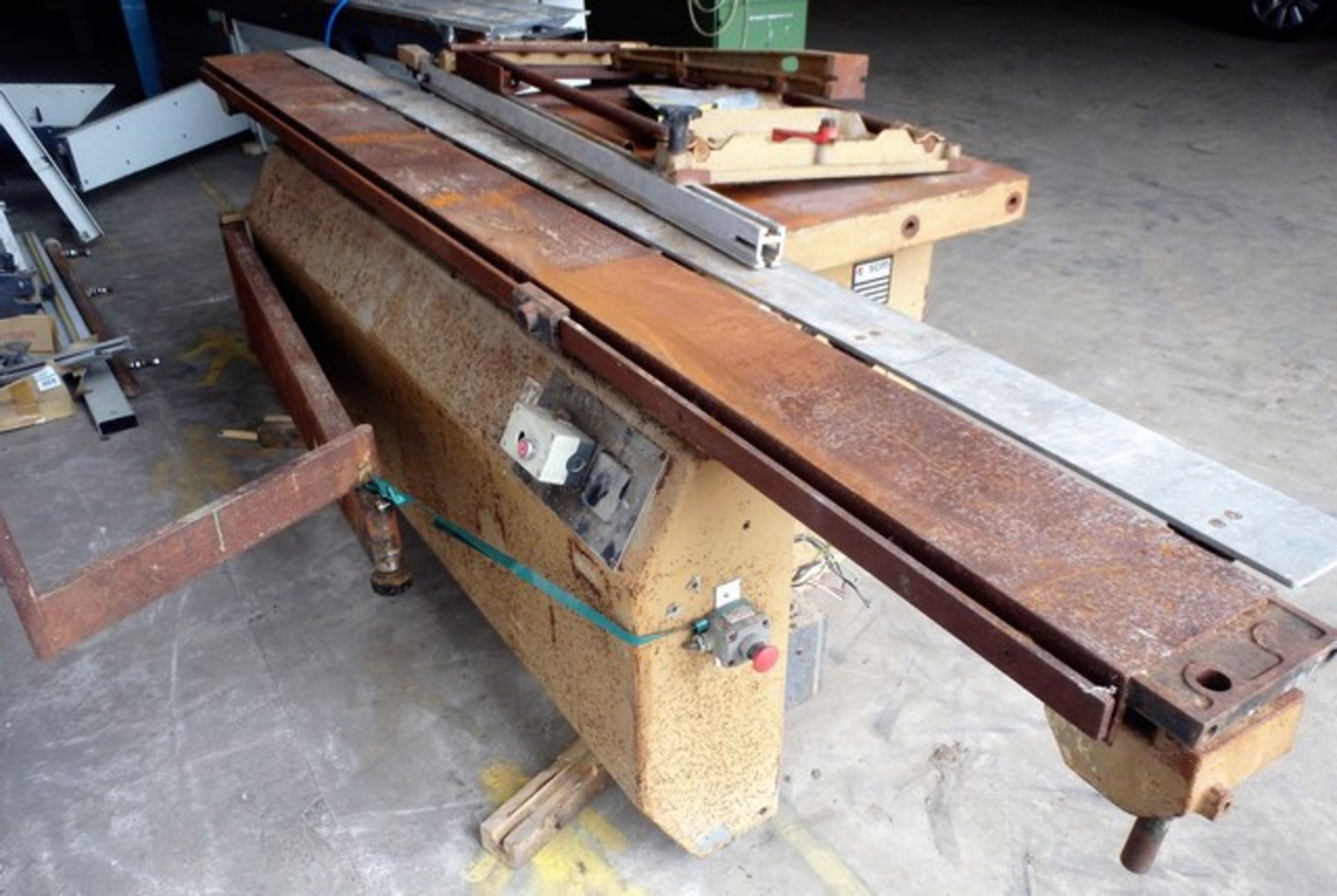 SCM SLIDING TABLE SAW, MODEL S115WF, S/N B.270579