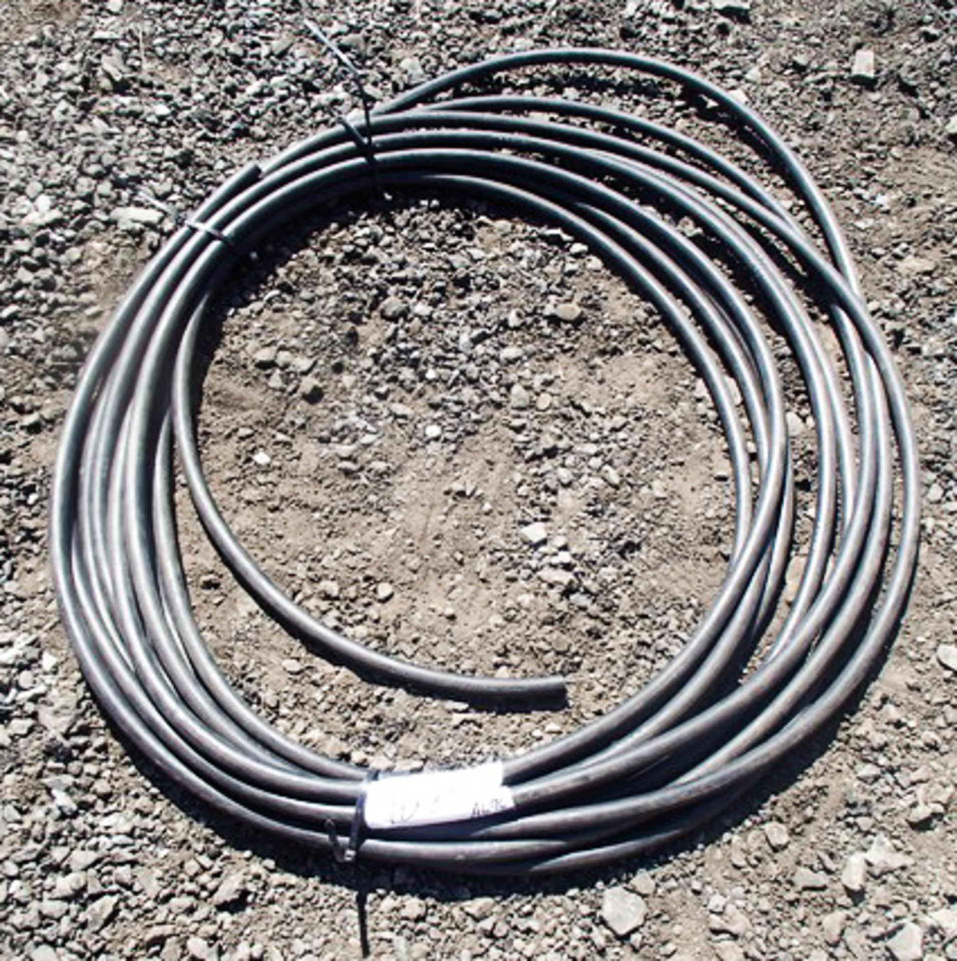 1 ROLL OF HIGH PRESSURE WATER HOSE, APPROX 20MTR IN LENGTH