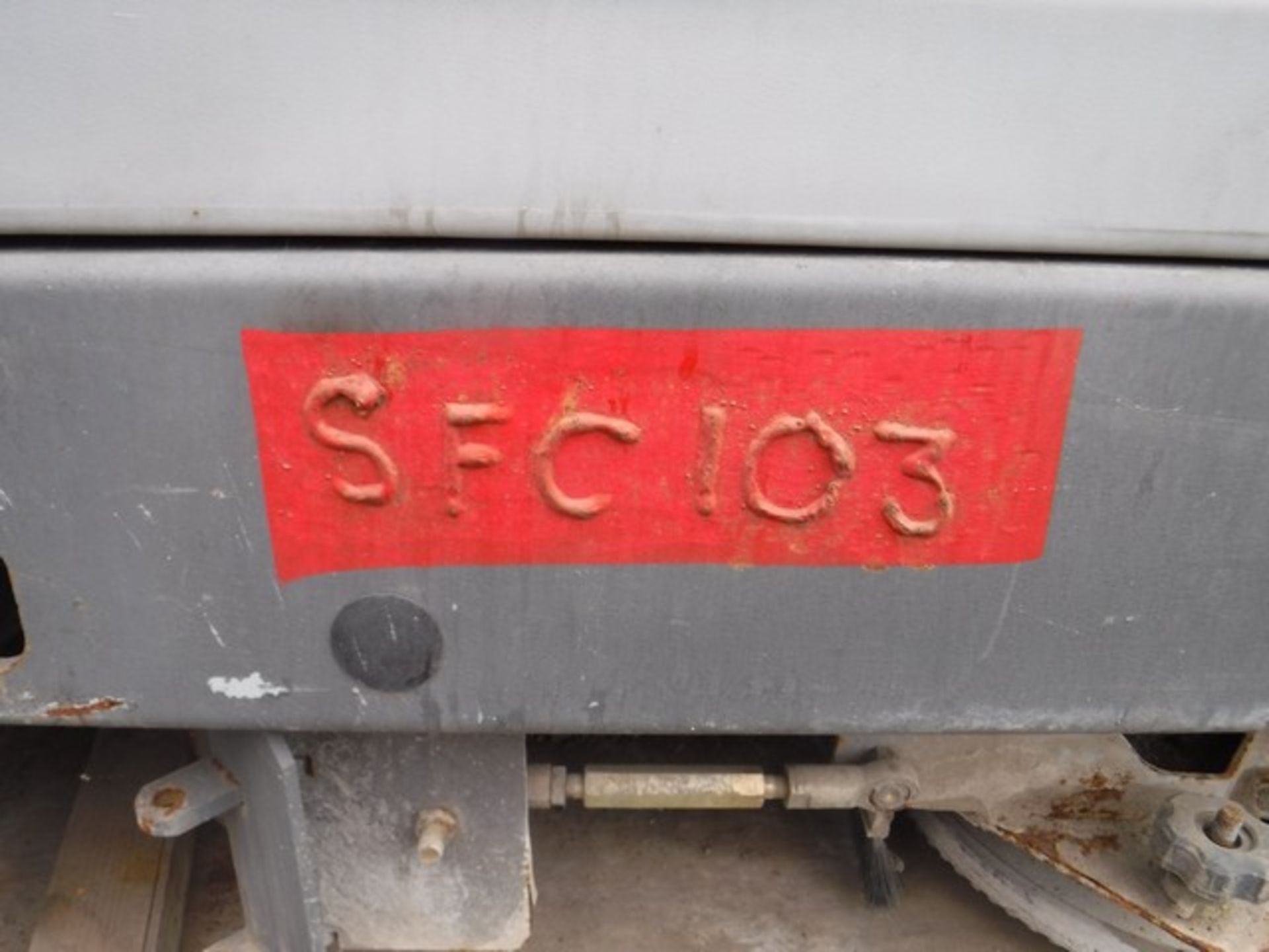 NILFISK BR/1100 SWEEPER, S/N N1500067** DUE TO BUSINESS REORGANISATION ** - Image 7 of 8