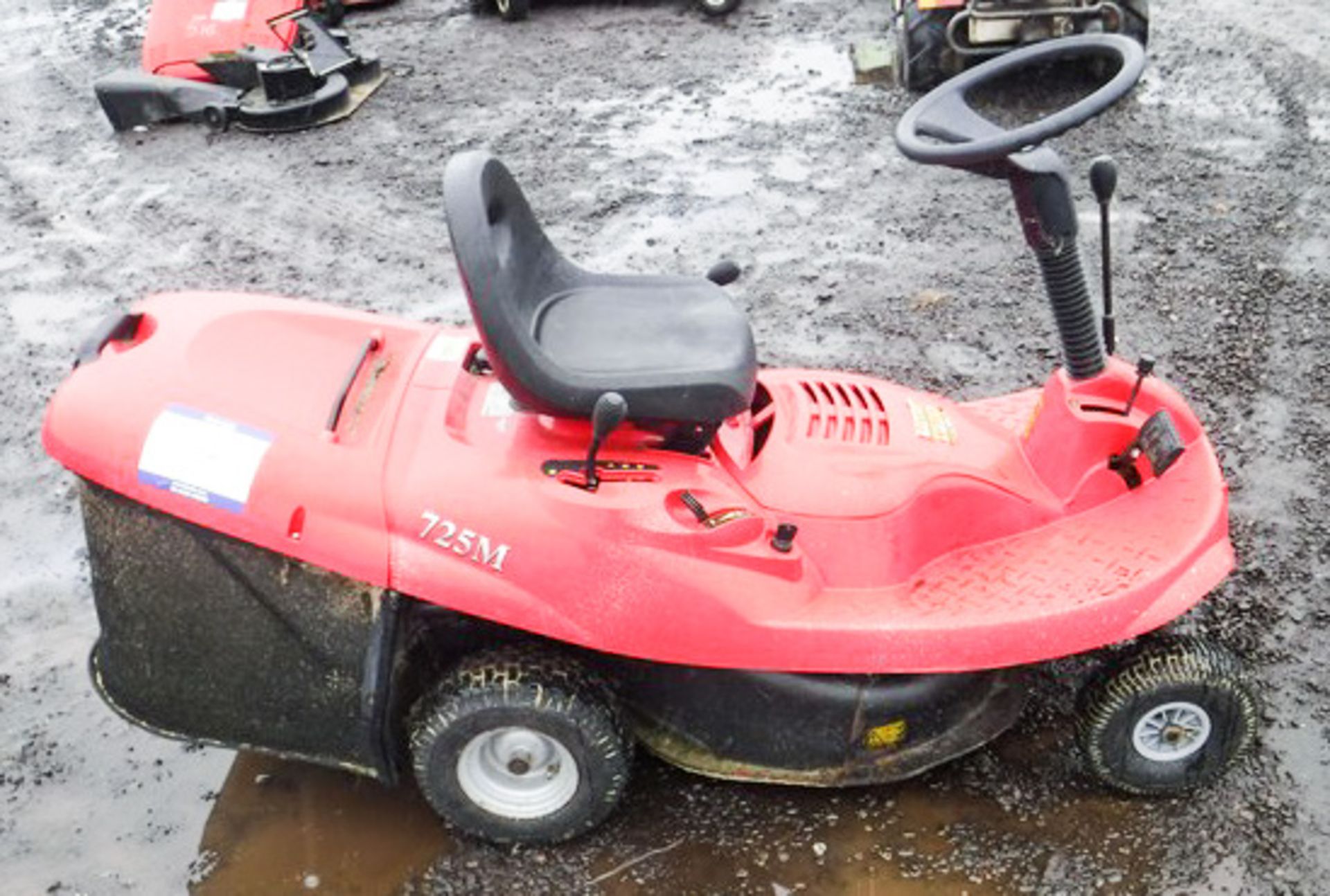 MOUNTFIELD 725M MINI RIDEON MOWER, TRANSMISSION REQUIRES ATTENTION, FOR SPARES OR REPAIRS - Image 4 of 7