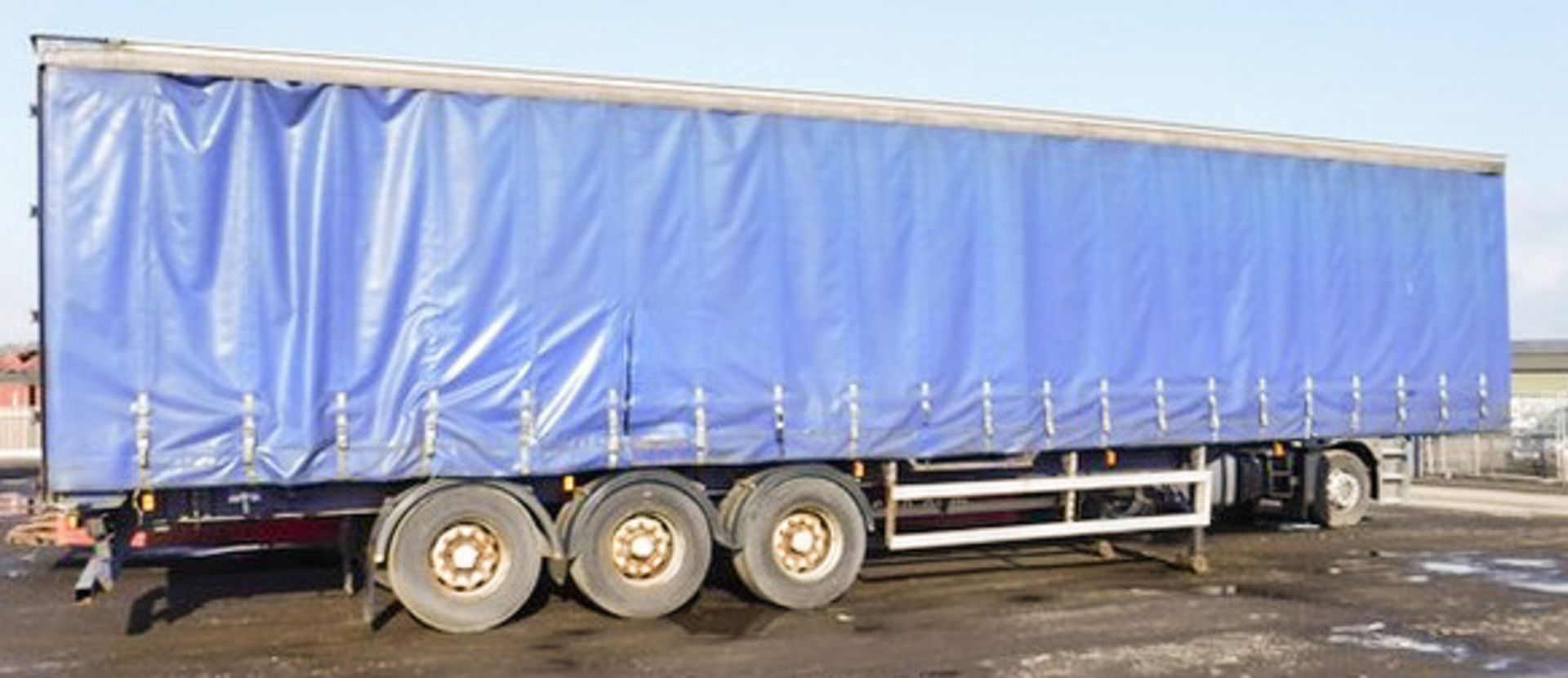 CARTWRIGHT CST 38A, S/N C026890, TRI AXLE CURTAINSIDE TRAILER - Image 2 of 8