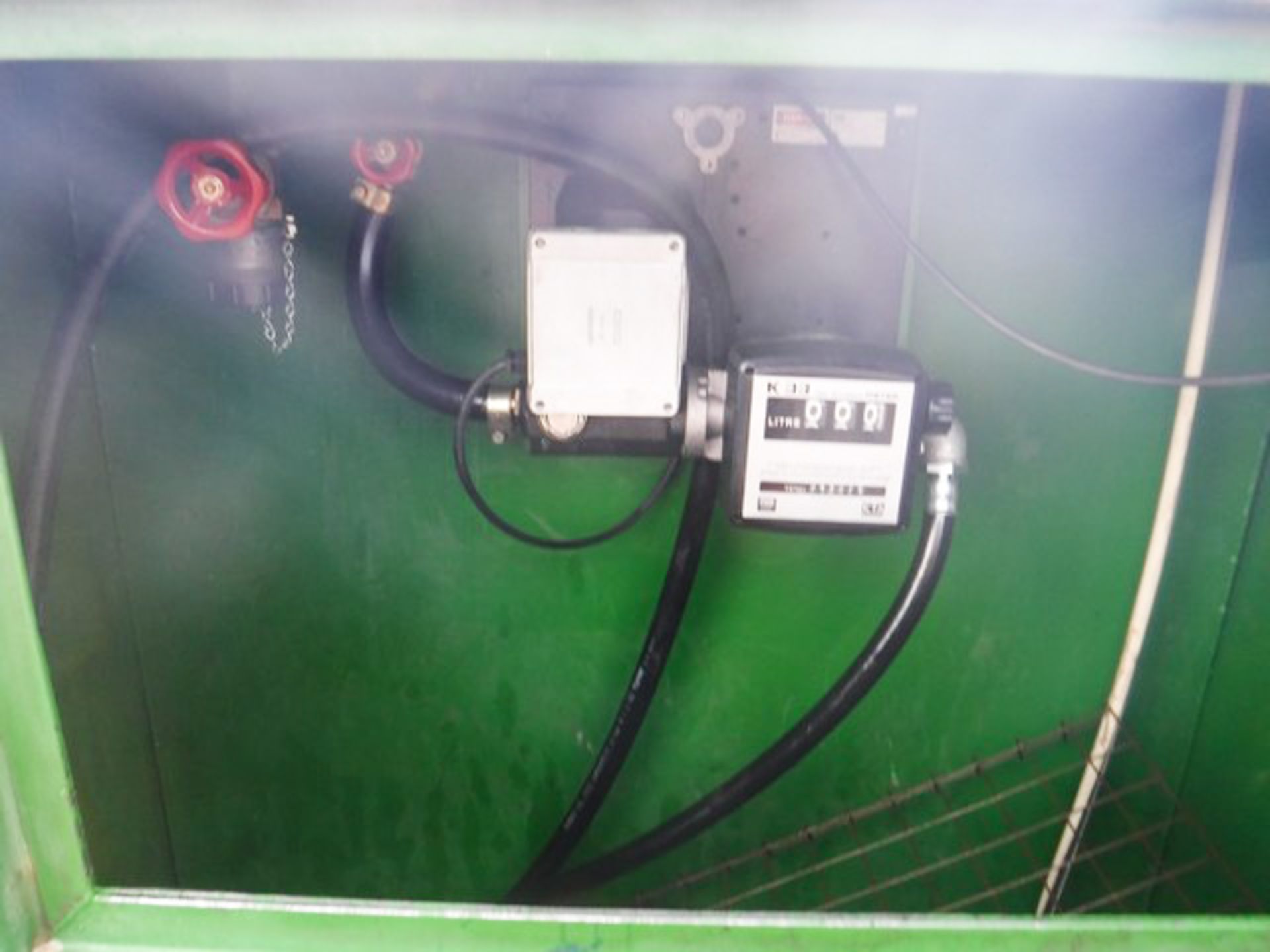 STEEL BUNDED DIESEL TANK (GREEN) - Image 3 of 5