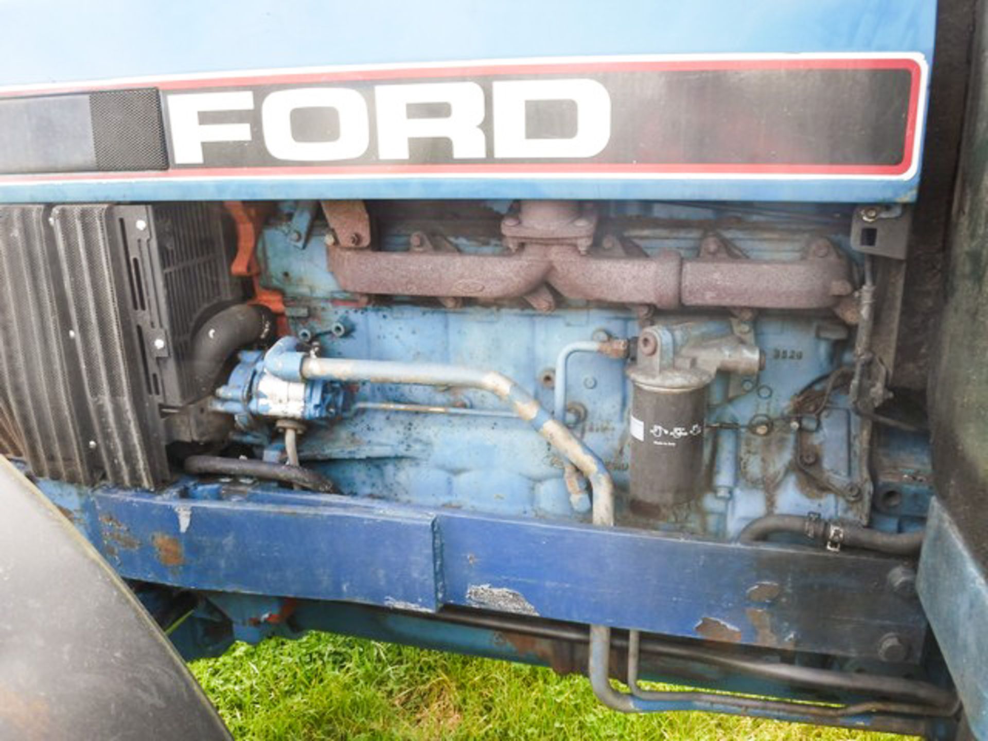 FORD 7840, REG L881PES, S/N 13053573, 13531HRS (NOT VERIFIED) CLOCK INOP, FRONT LINKAGE FITTED BY OW - Image 9 of 19