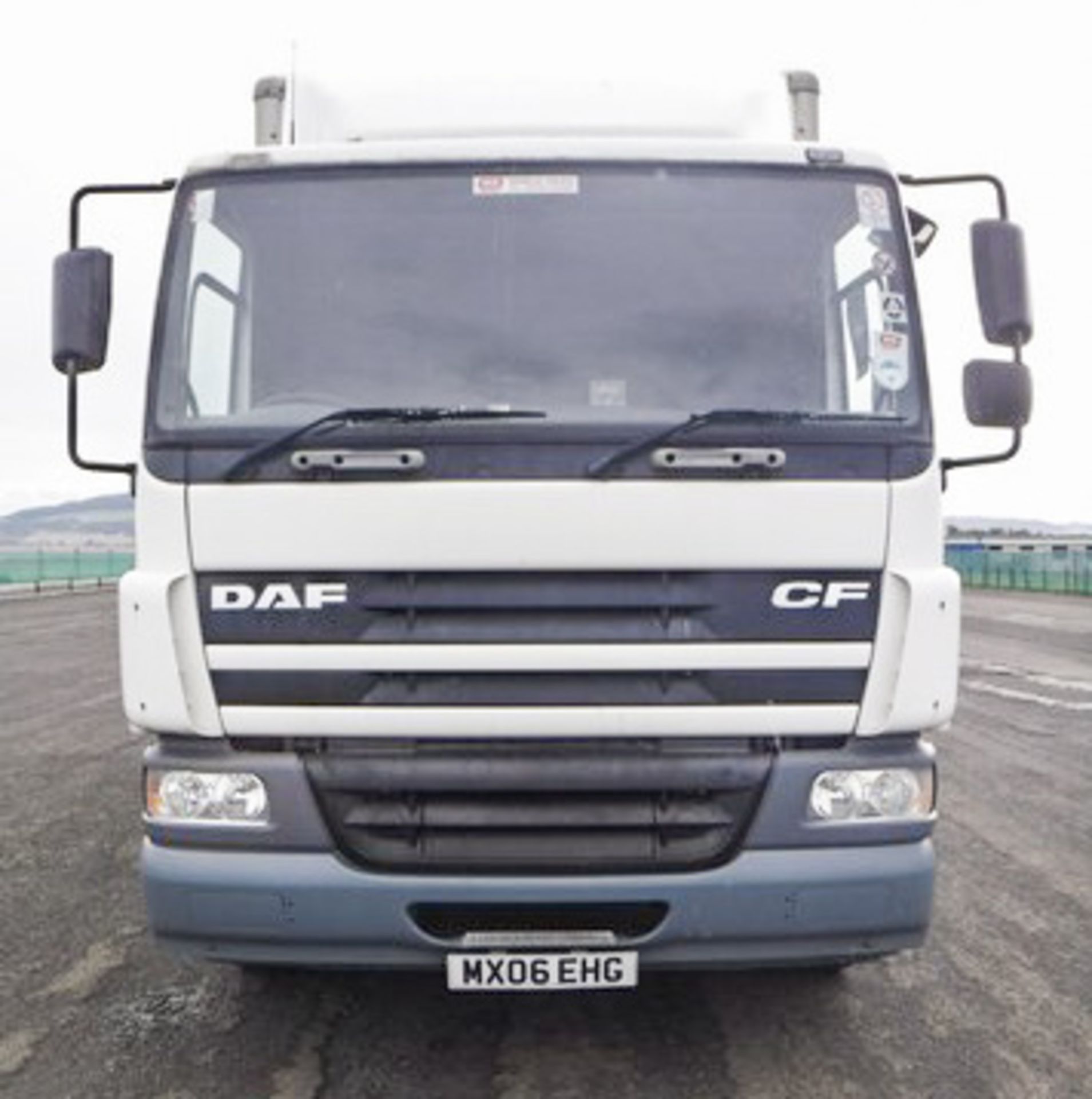 DAF TRUCKS MODEL FA CF65.220 - 5880cc - Image 12 of 34