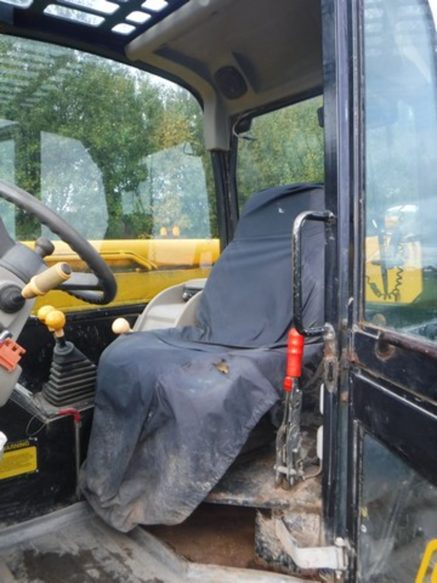 2000 JCB 535 95, S/N SLP53500YE0778936, 5226HRS (NOT VERIFIED), C/W LOADING FORKS, 8FT EXTENSION FOR - Image 5 of 20