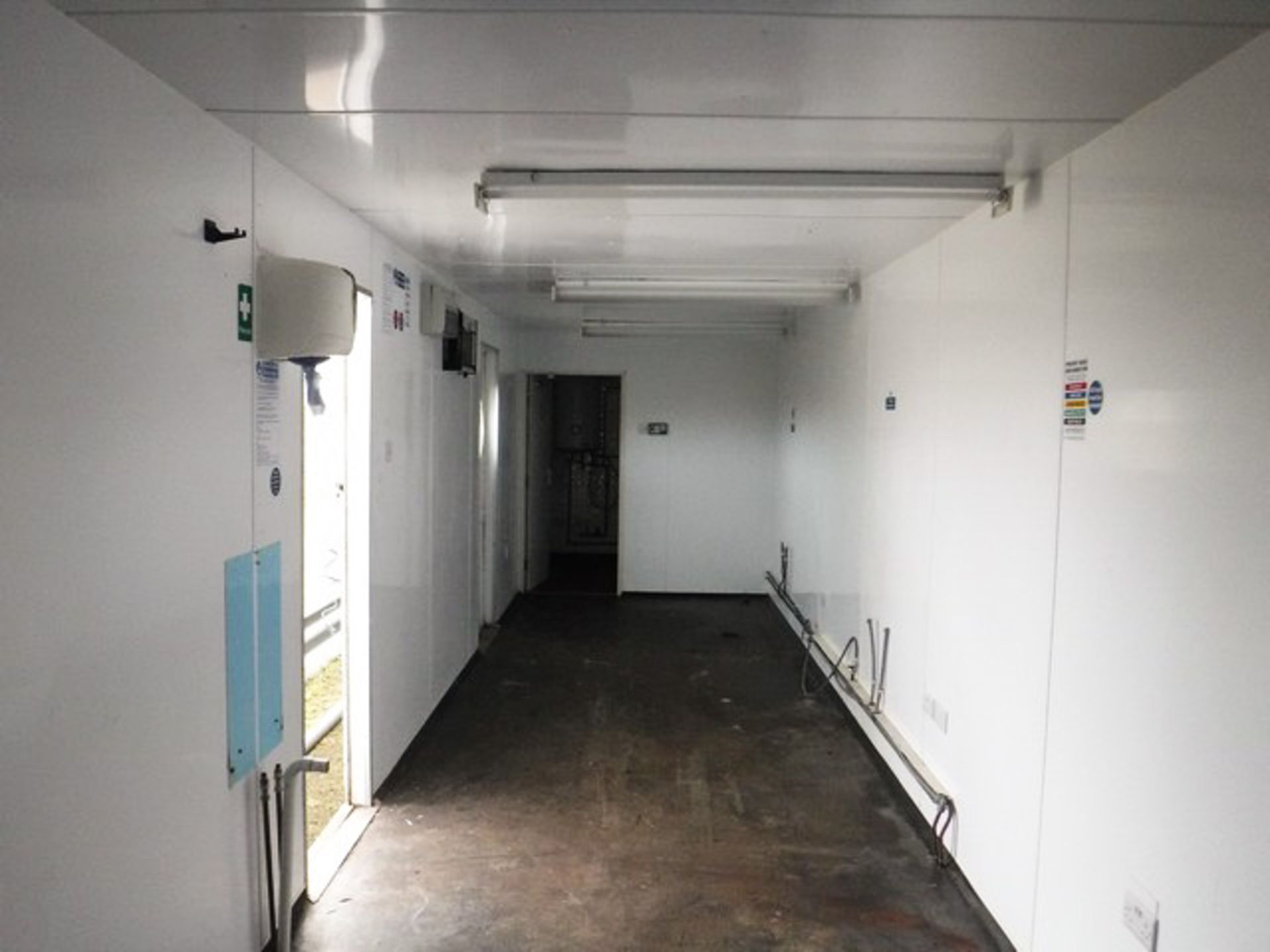 40FT X 8FT LINED WORKSHOP / FOOD PREPERATION CONTAINER C/W PEDESTRIAN DOOR - Image 9 of 9