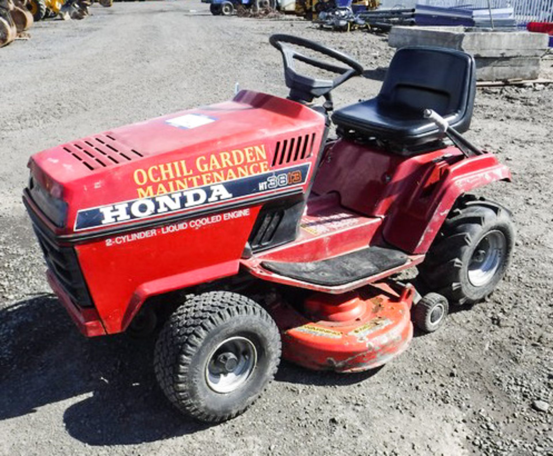 APACHE SCARIFIER, UNUSED 20" TINES, JD 21" JX85, EFCO 21" & HONDA 42" ROUGH CUT COMMERCIAL MOWERS