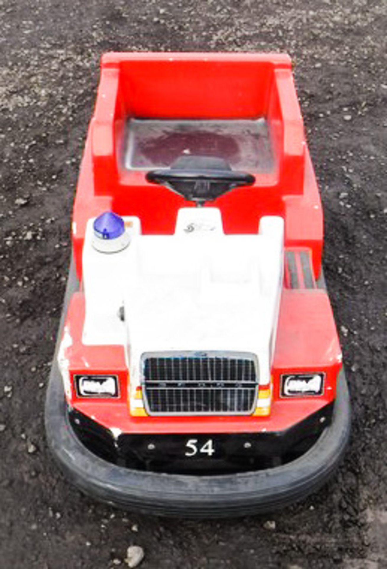 CHILDRENS RED & WHITE BUMPER FIRE TRUCK, NO 54, 12V