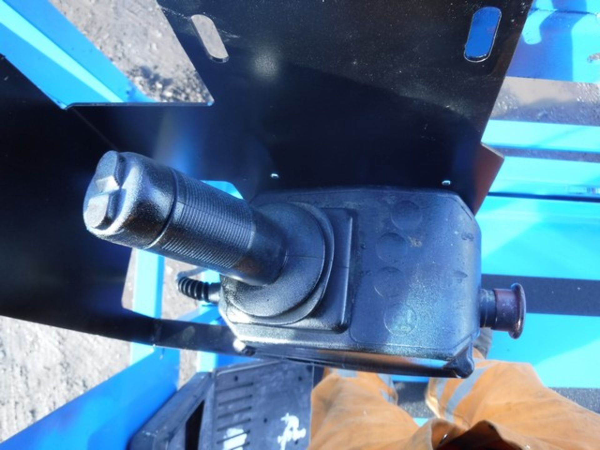 2005 GENIE GS2646, S/N GS4605-76488, 0HRS (NOT VERIFIED) - Image 7 of 9