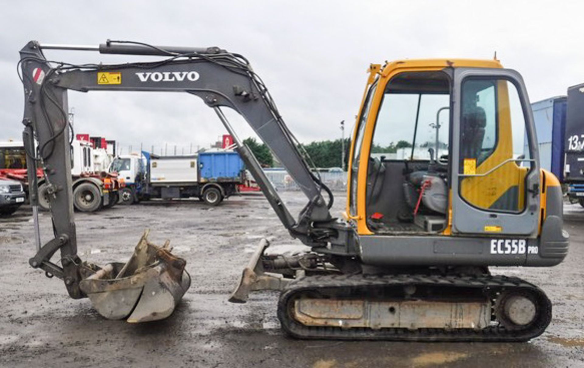 2008 VOLVO EC55 B PRO MIDI EXCAVATOR, S/N 37843, 5044HRS (NOT VERIFIED), C/W 3 BUCKETS, WEIGHT 5460K - Image 8 of 26