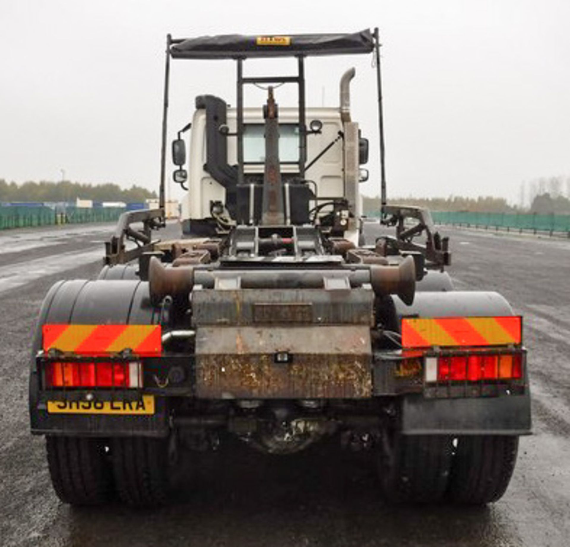 DAF TRUCKS MODEL FAD CF85.360 SRE - 12900cc - Image 18 of 21