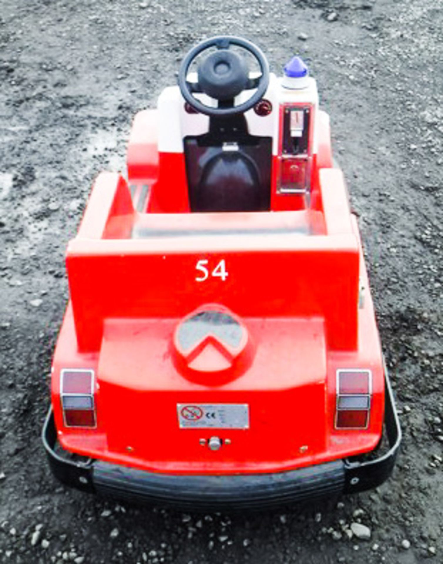 CHILDRENS RED & WHITE BUMPER FIRE TRUCK, NO 54, 12V - Image 2 of 3