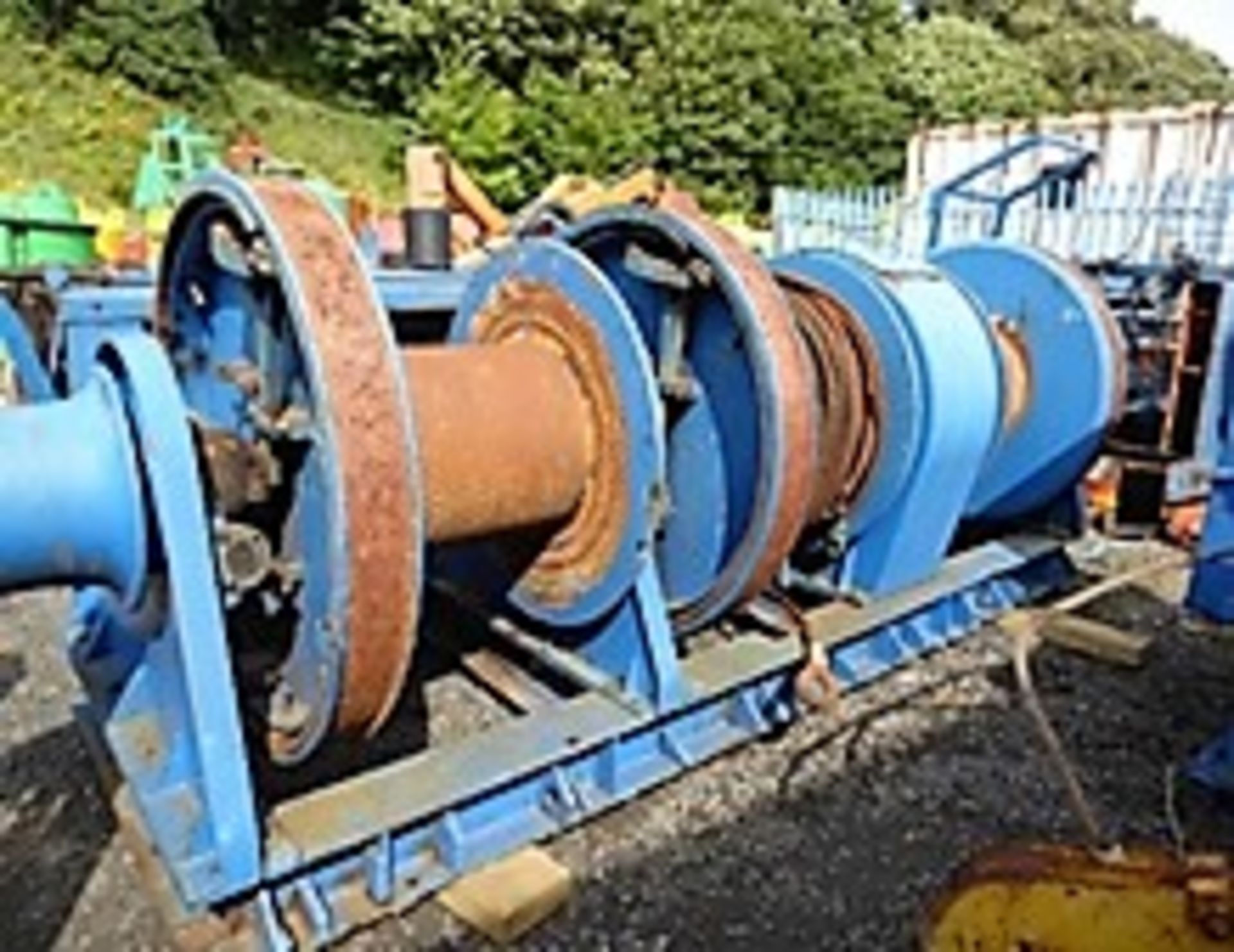 15T TRIPLE DRUM WINCH, 6 CYLINDER DEUTZ DIESEL ENGINE, 89KW, ENGINE CONDITION UNKNOWN, ALL BRAKE BAN