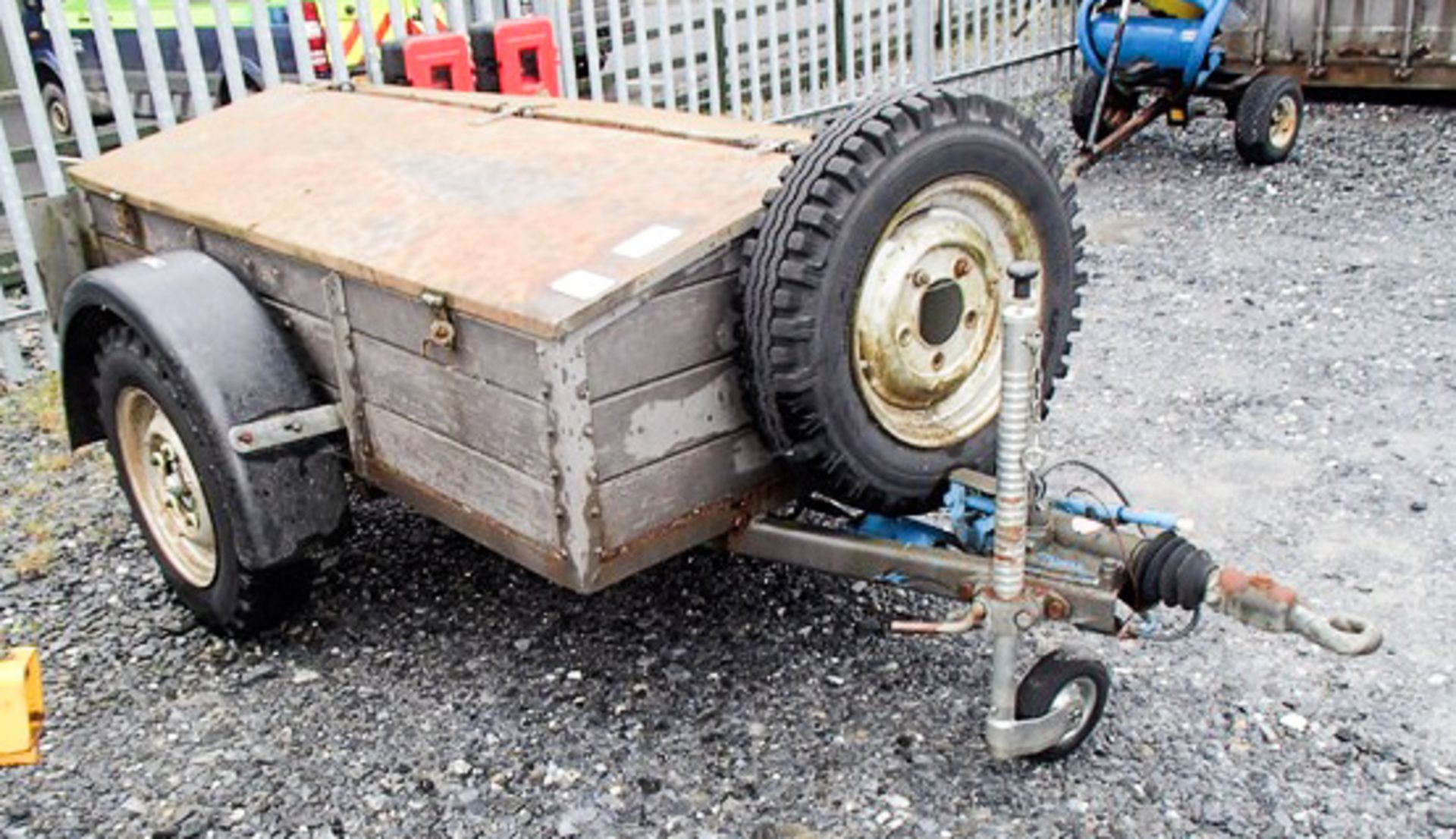 6' X 4' RICHARDSON SINGLE AXLE COVERED UTILITY TRAILER, NO S/N, ASSET 758-3312 - Image 3 of 6