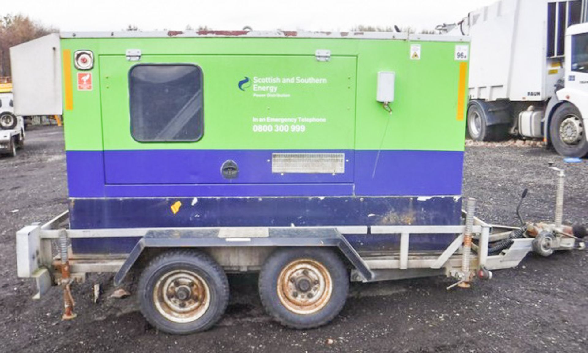 GENERATOR WITH TRAILER, TYPE P100, 100KVA,415 VOLTS, 80KW. S/N FGWPEP04JE, ASSET - 747-3035 - Image 6 of 12