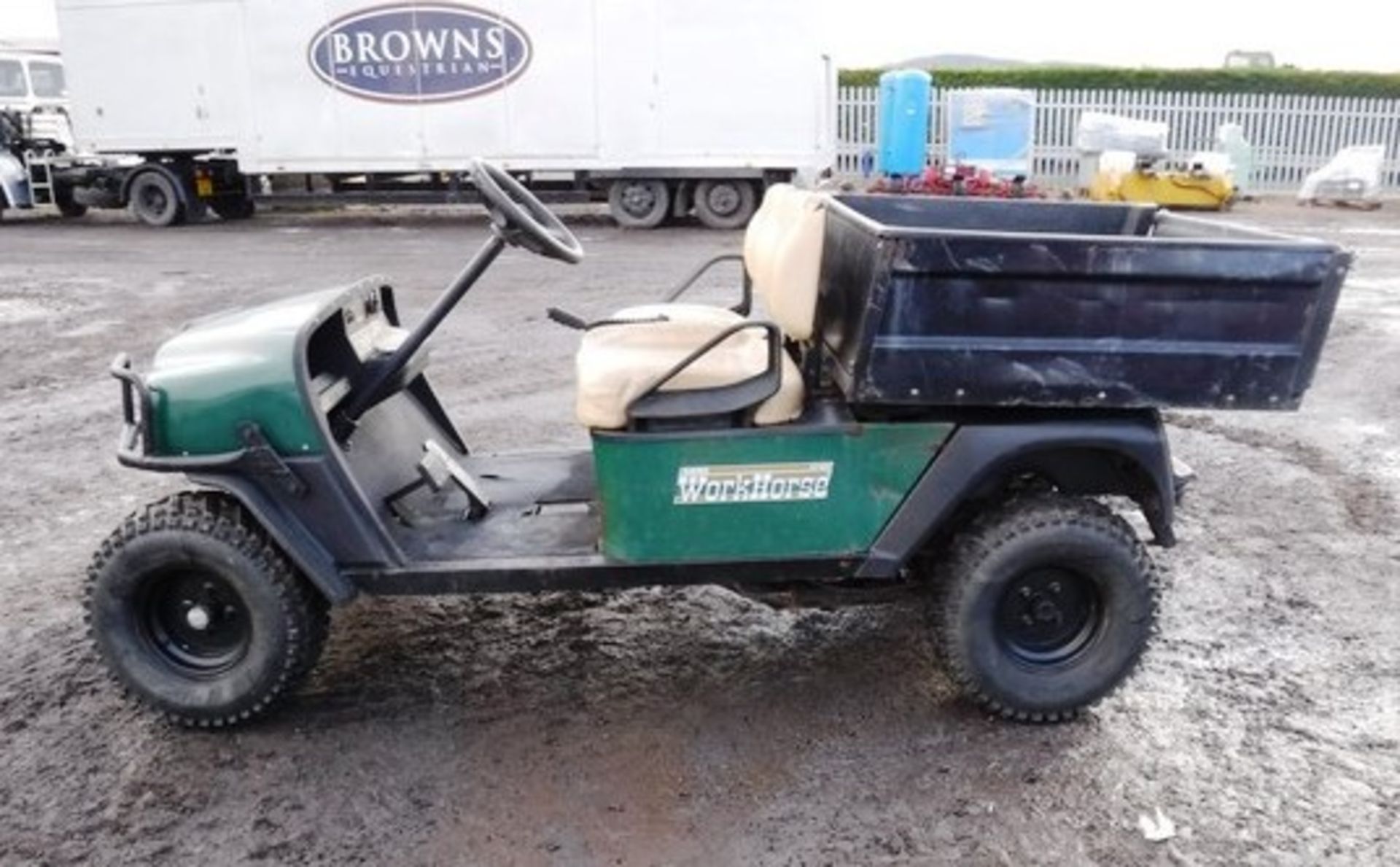 EZGO WORKHORSE PETROL UTILITY BEHICLE WITH TIPPING BED - 418 HRS (NOT VERIFIED)