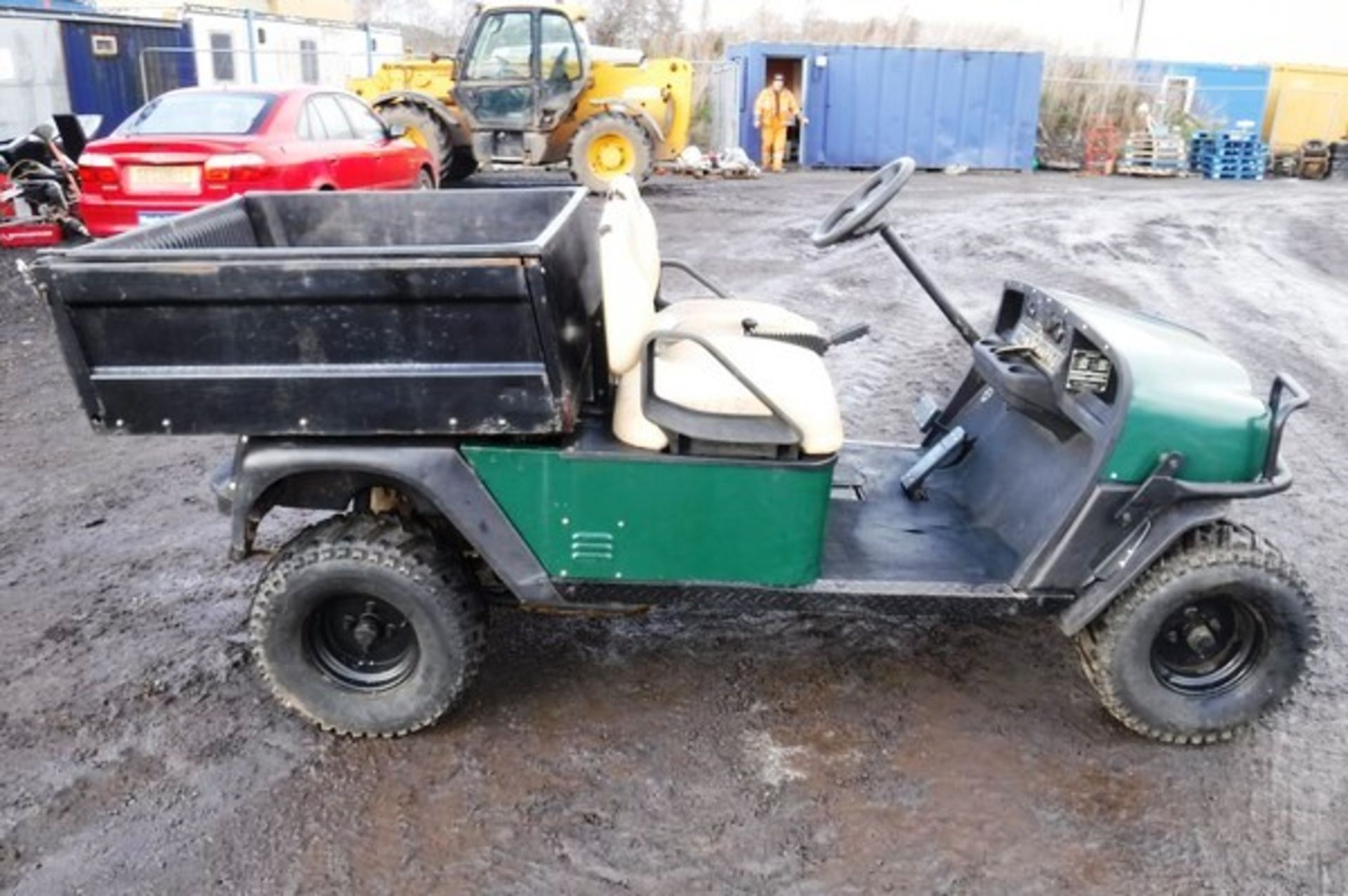 EZGO WORKHORSE PETROL UTILITY BEHICLE WITH TIPPING BED - 418 HRS (NOT VERIFIED) - Image 3 of 6