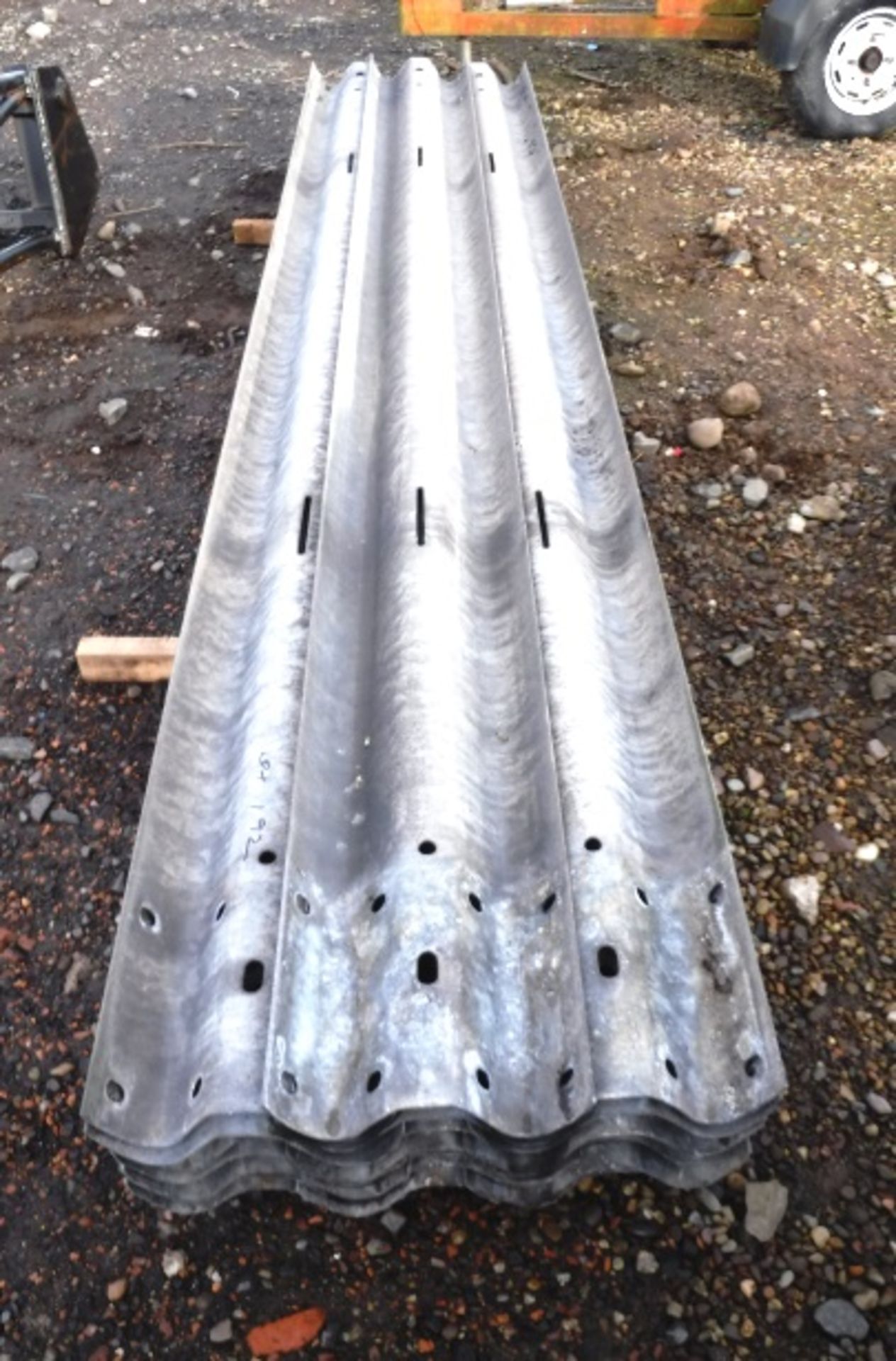 21 X USED CRASH BARRIERS