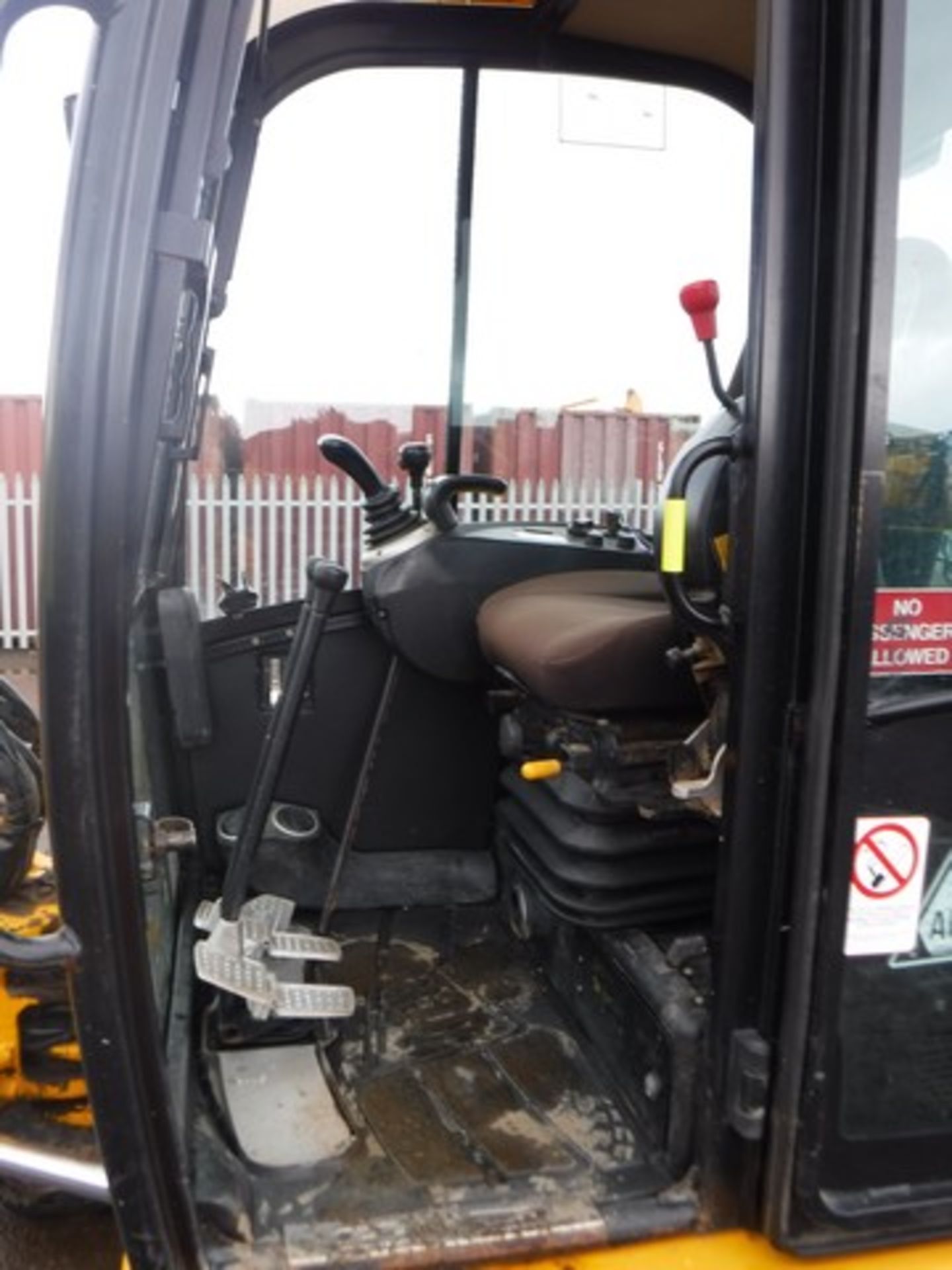 2012 JCB 8045 ZTS, S/N 04071151, REG MX509, 3989HRS (SELLER VERIFIES HOURS CORRECT), 1 DITCHING BUCK - Image 4 of 16